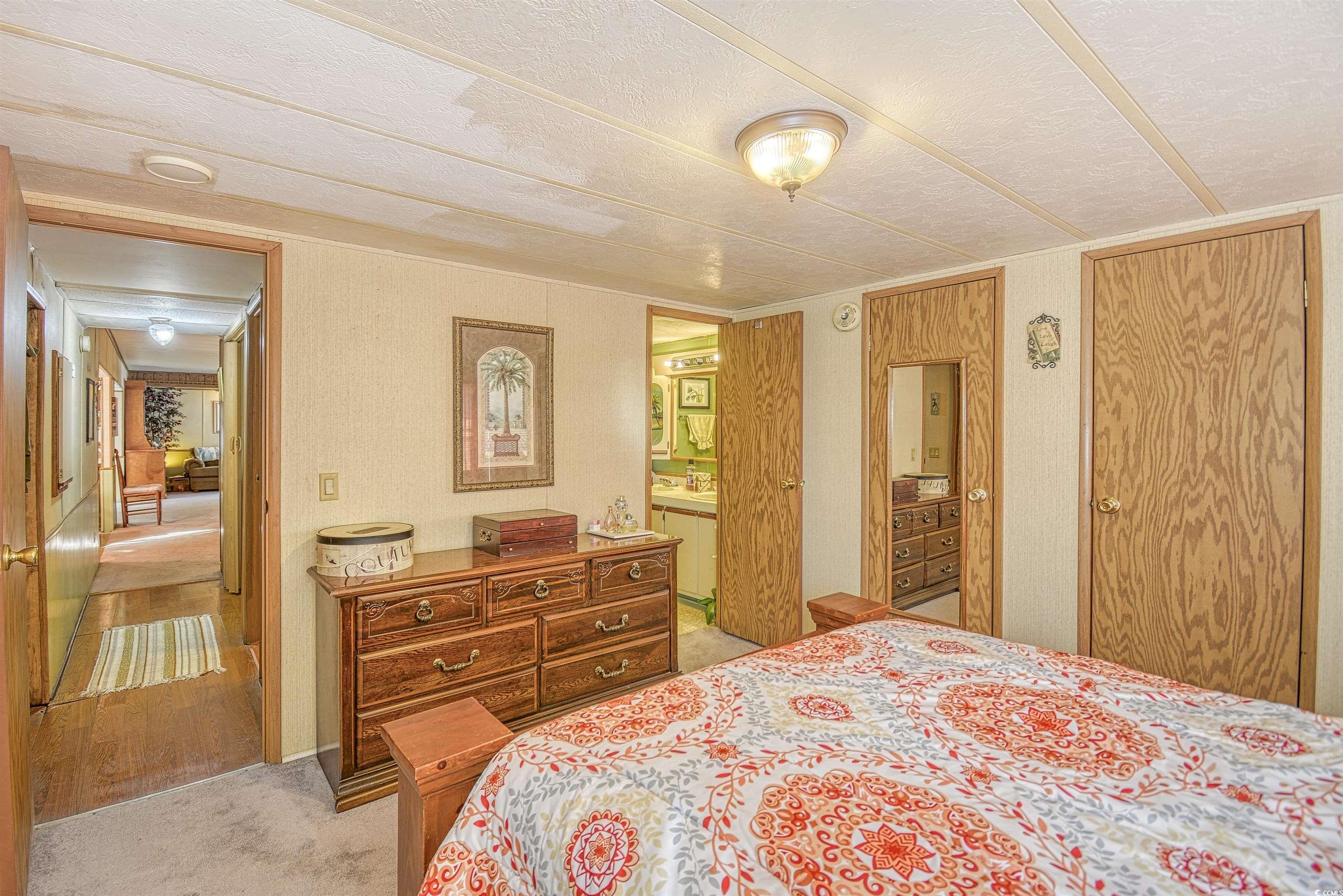 135 Crooked Island Circle Property Photo 17