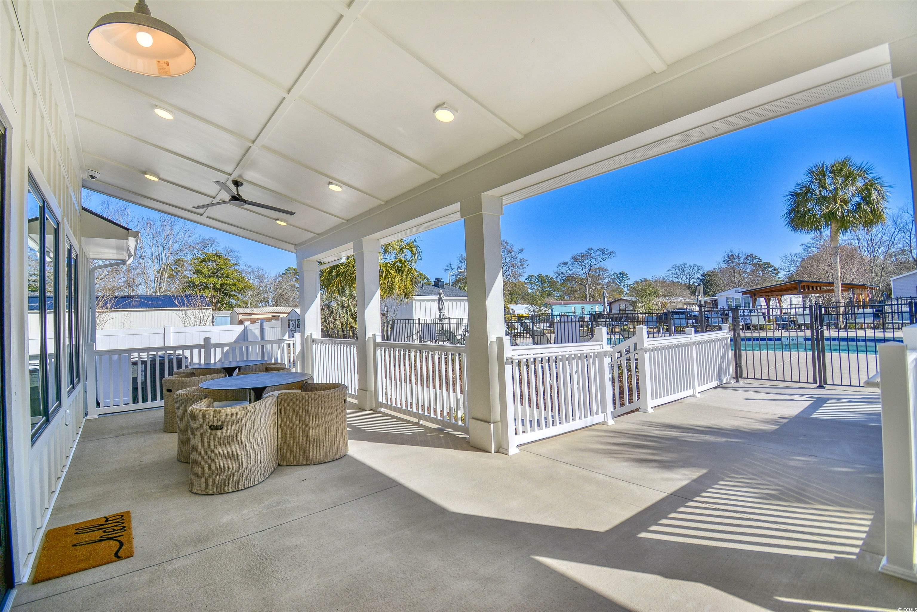 135 Crooked Island Circle Property Photo 32