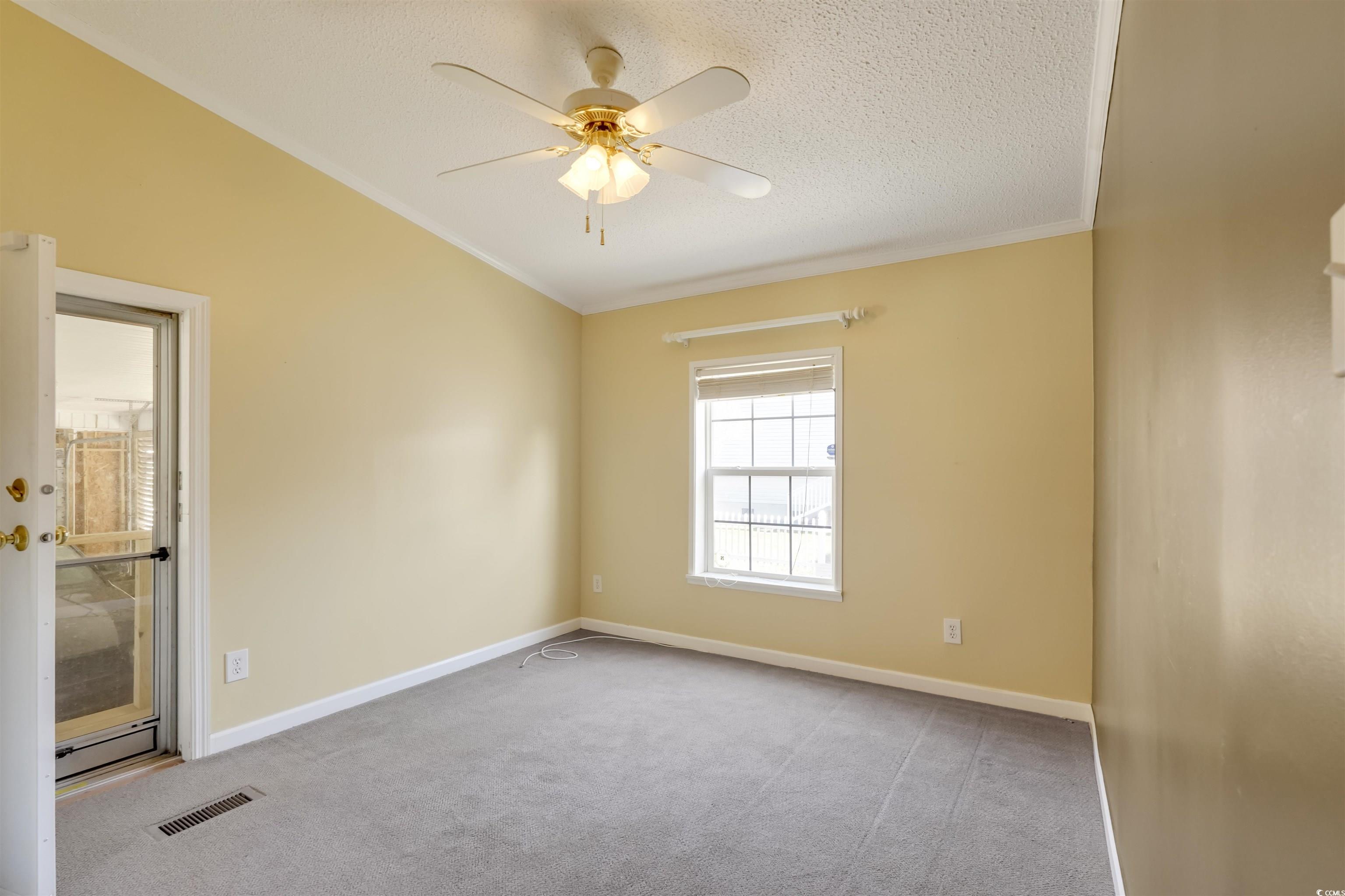 505 Rainbow Dr. Property Photo 17