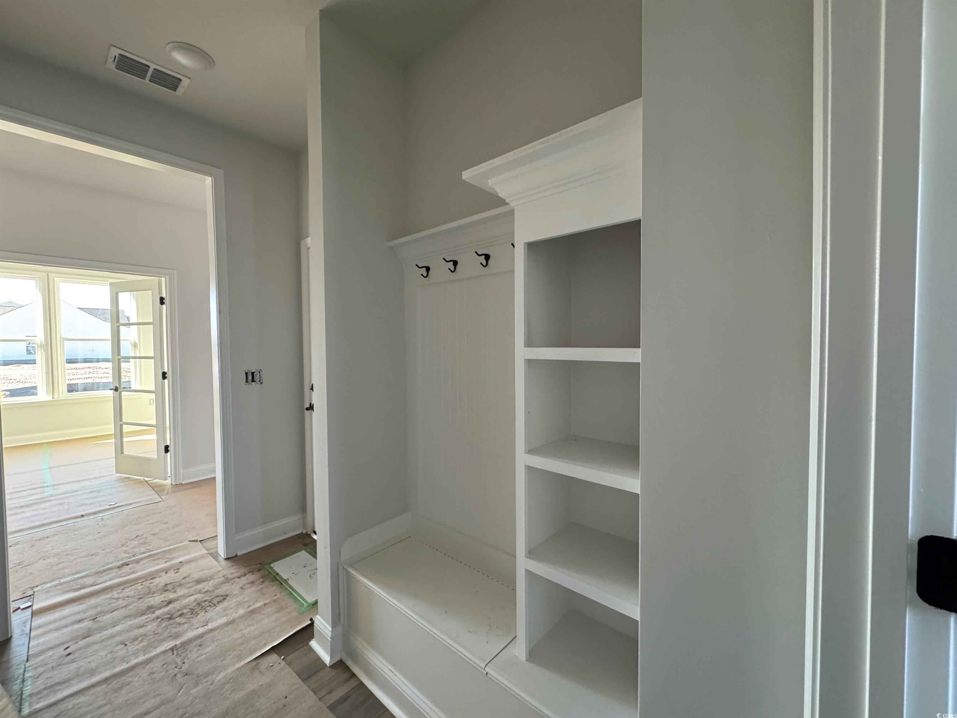 1300 Crested Iris Way Property Photo 4