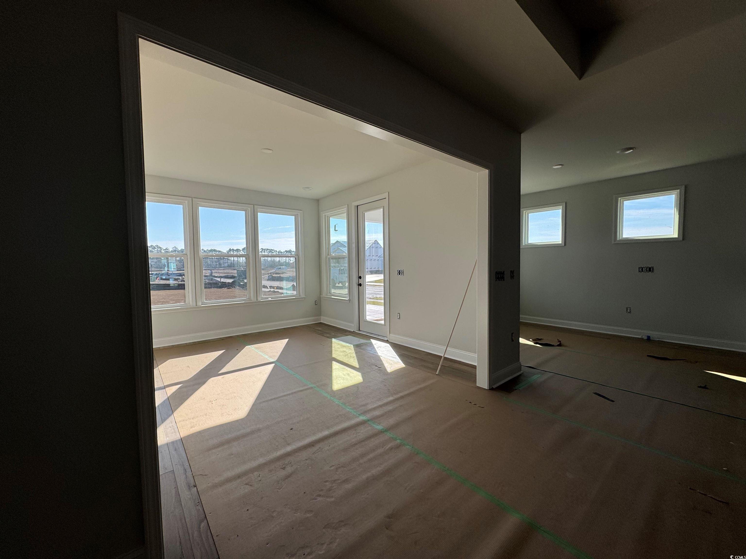 1300 Crested Iris Way Property Photo 15
