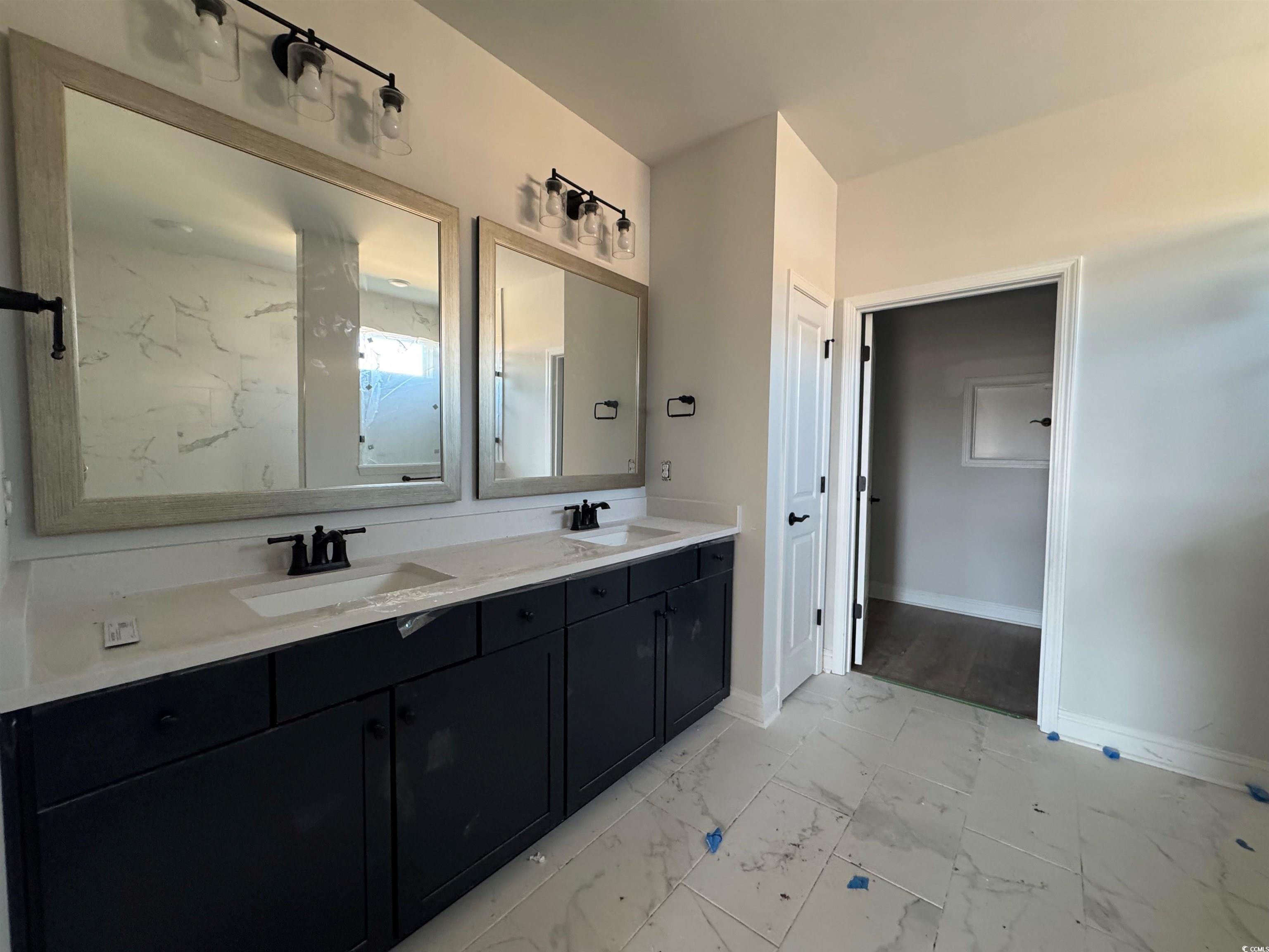 1300 Crested Iris Way Property Photo 20