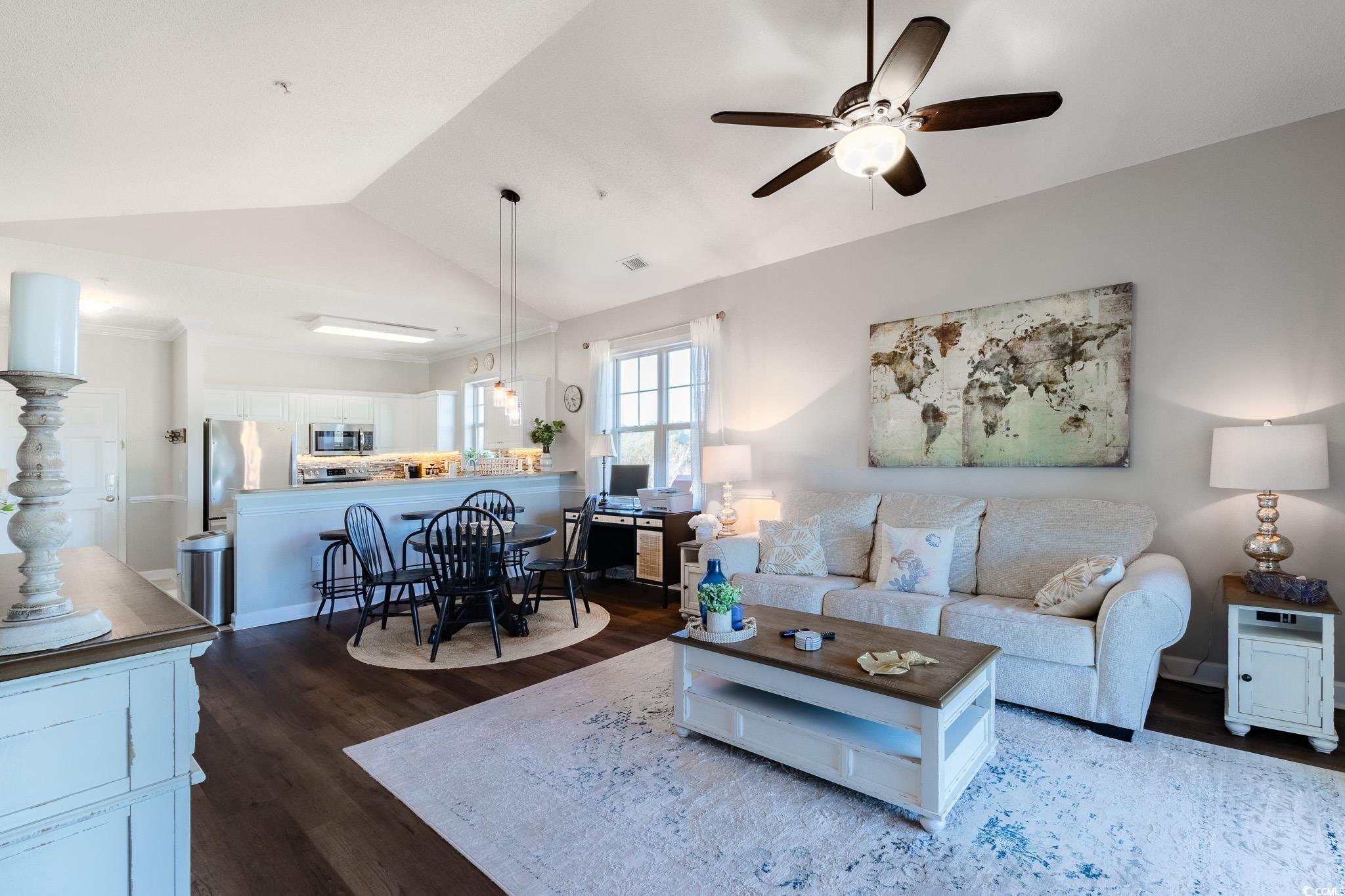804 Crumpet Ct. Property Photo 8