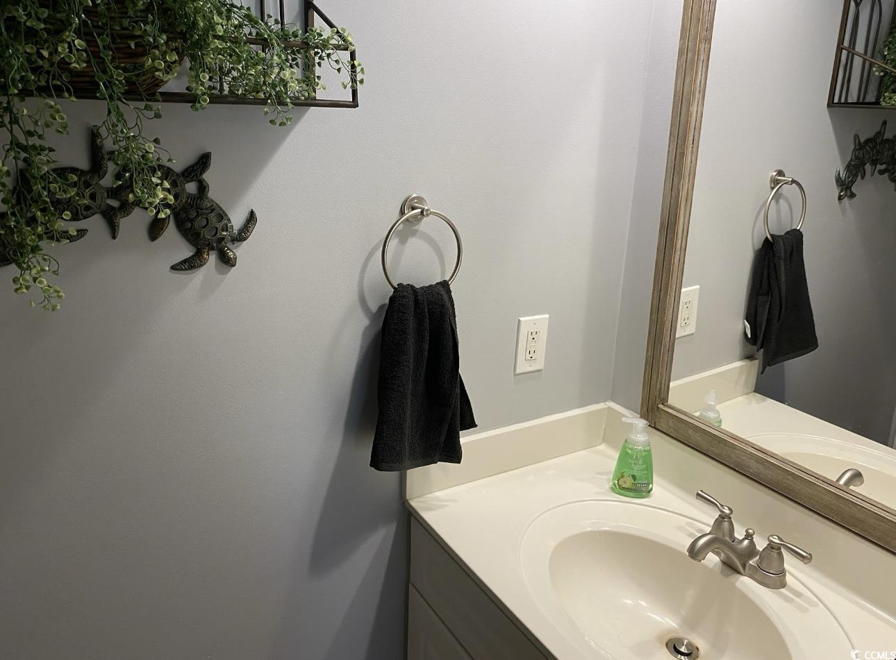 4430 Eastport Blvd. Property Photo 10