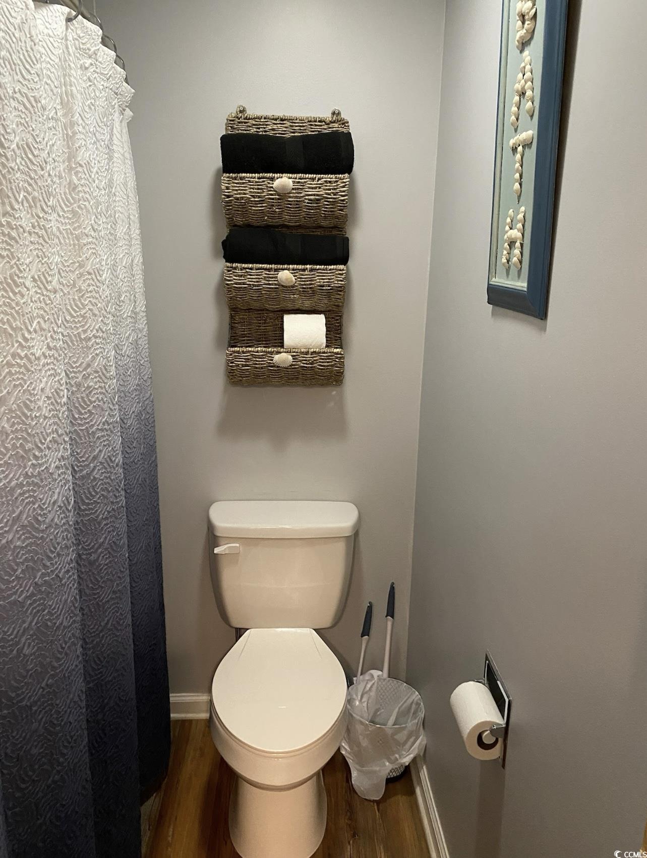 4430 Eastport Blvd. Property Photo 11