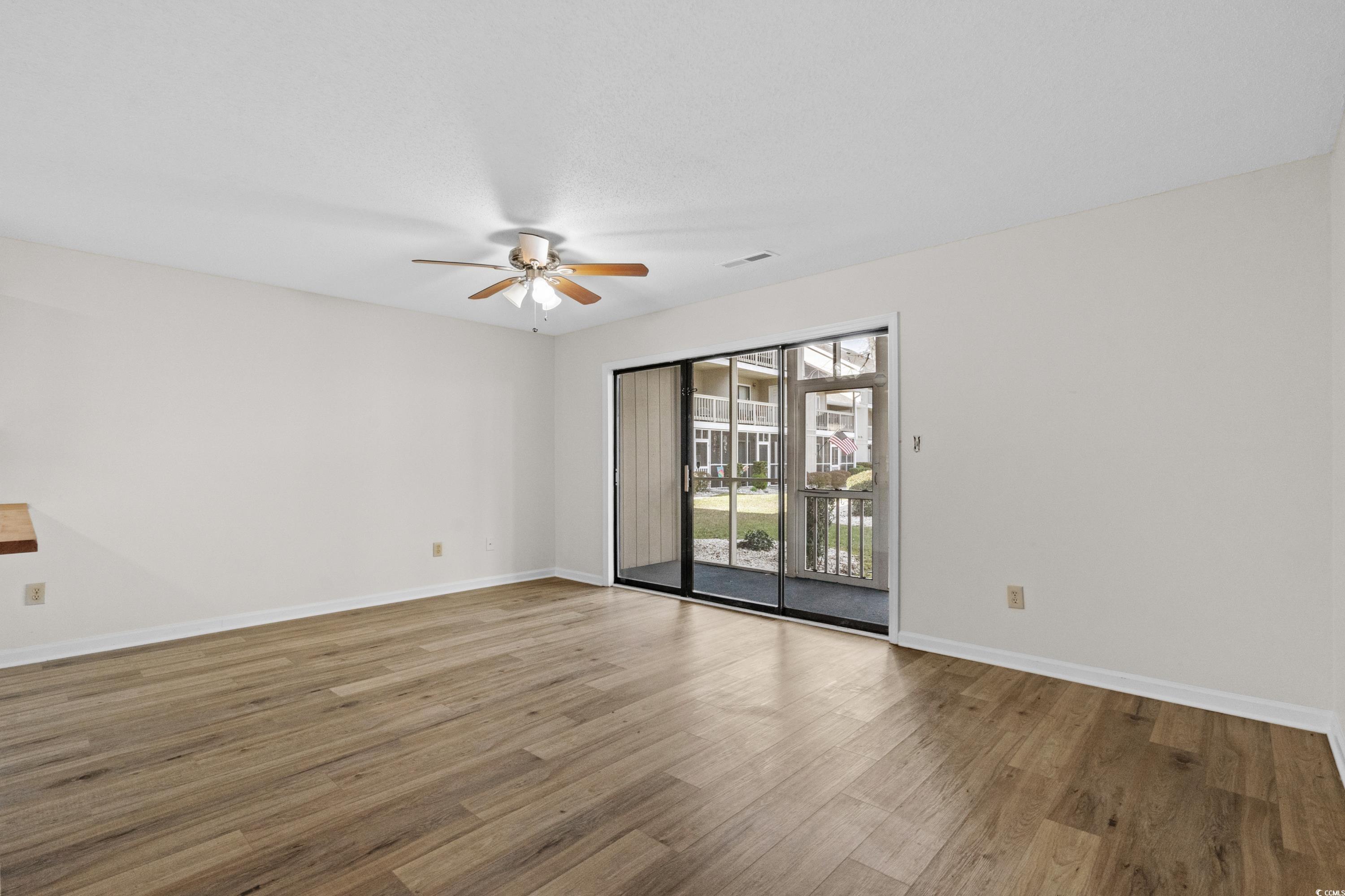 1870 Auburn Ln. Property Photo 5