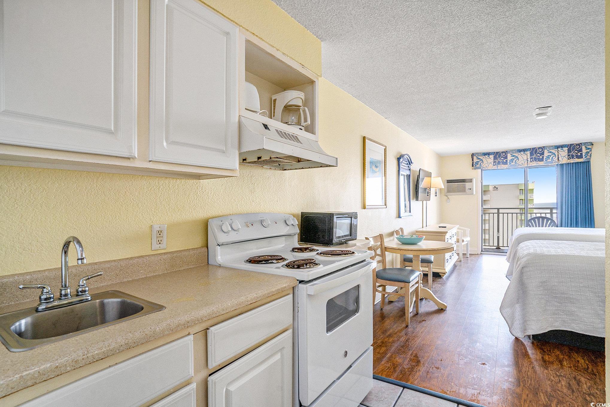 1207 S Ocean Blvd. Property Photo 7