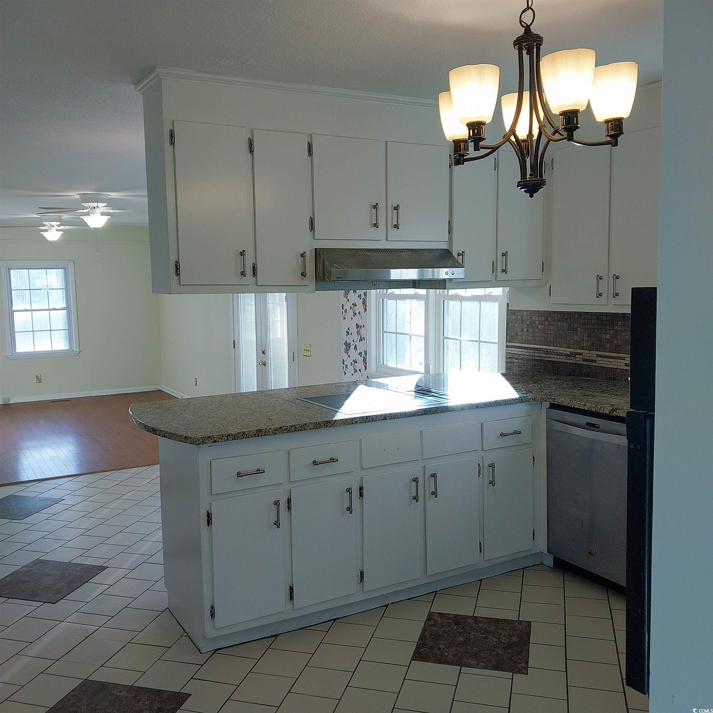 1203 Sharon Ave. Property Photo 5
