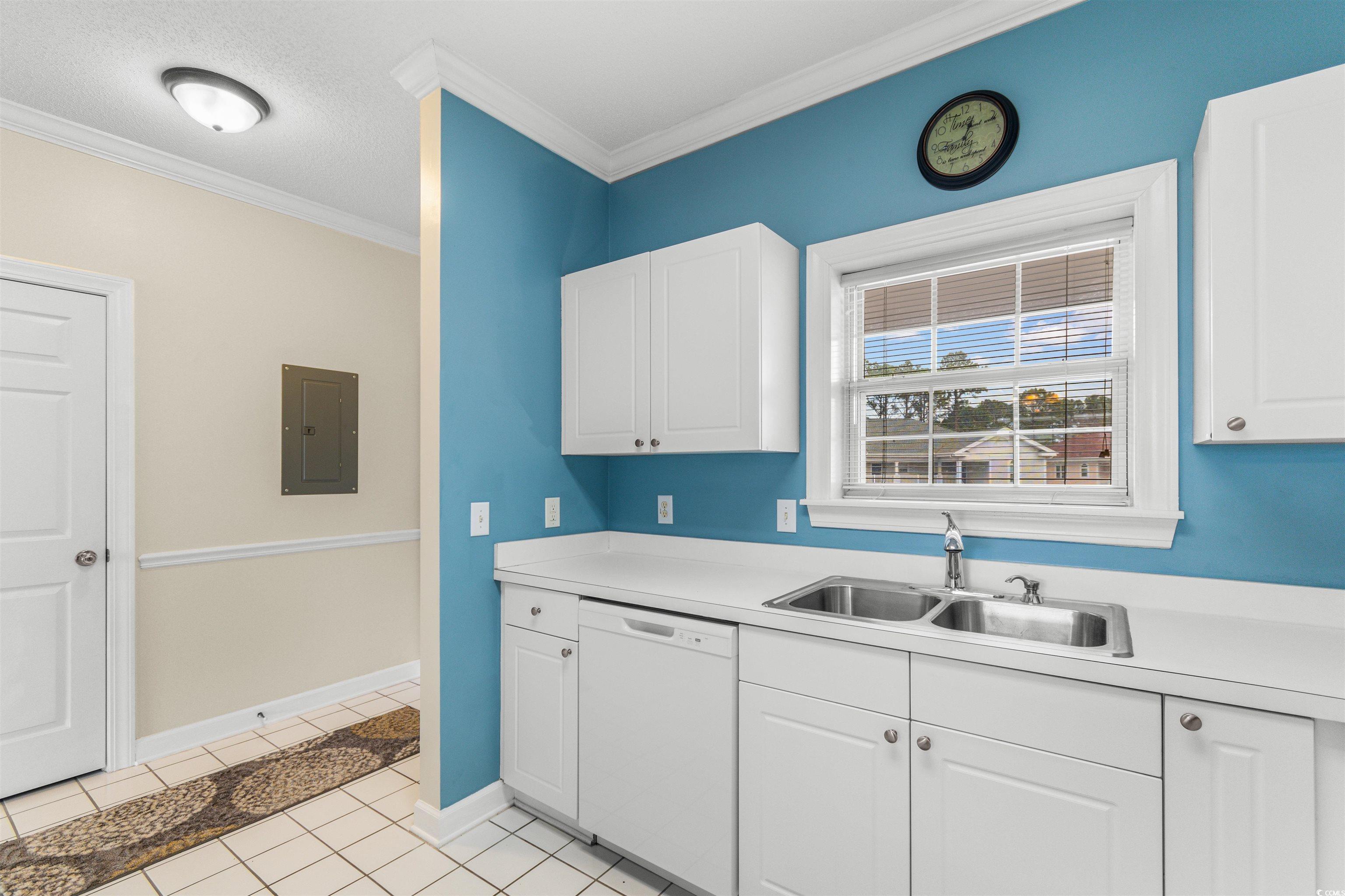 5750 Oyster Catcher Dr. Property Photo 4