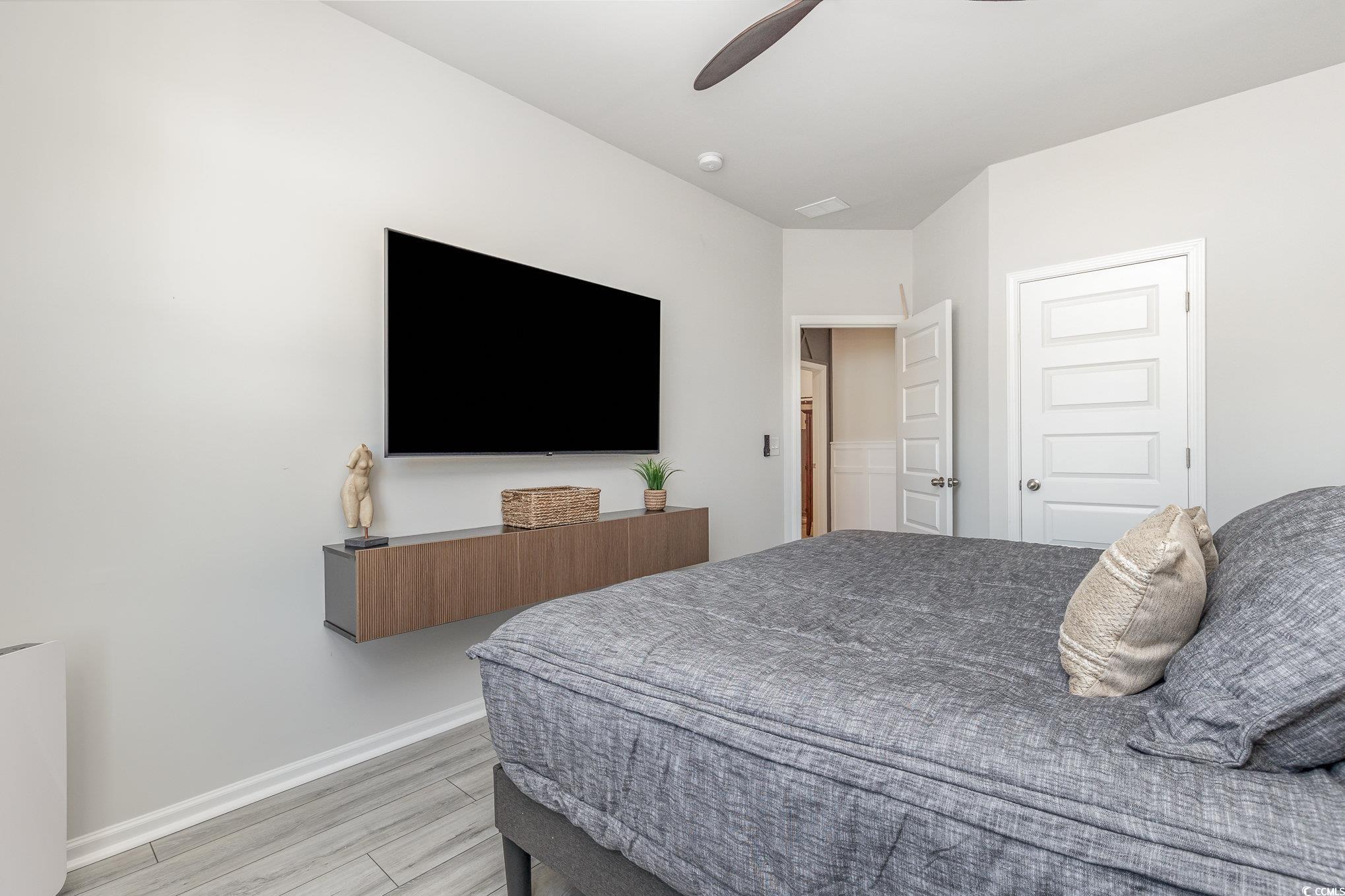 5353 Knobcone Loop Property Photo 23