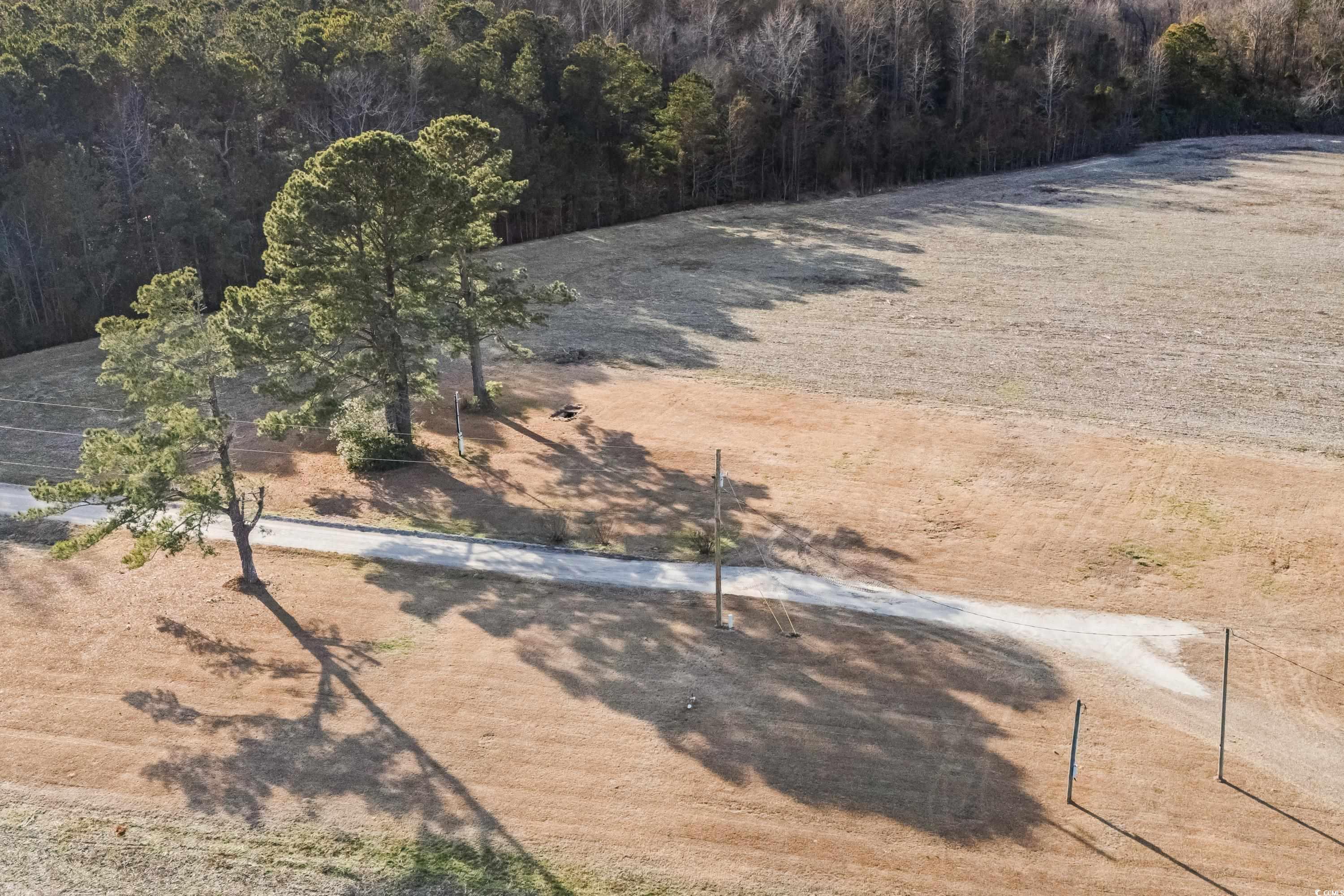 2093 G And B Ln Property Photo 2