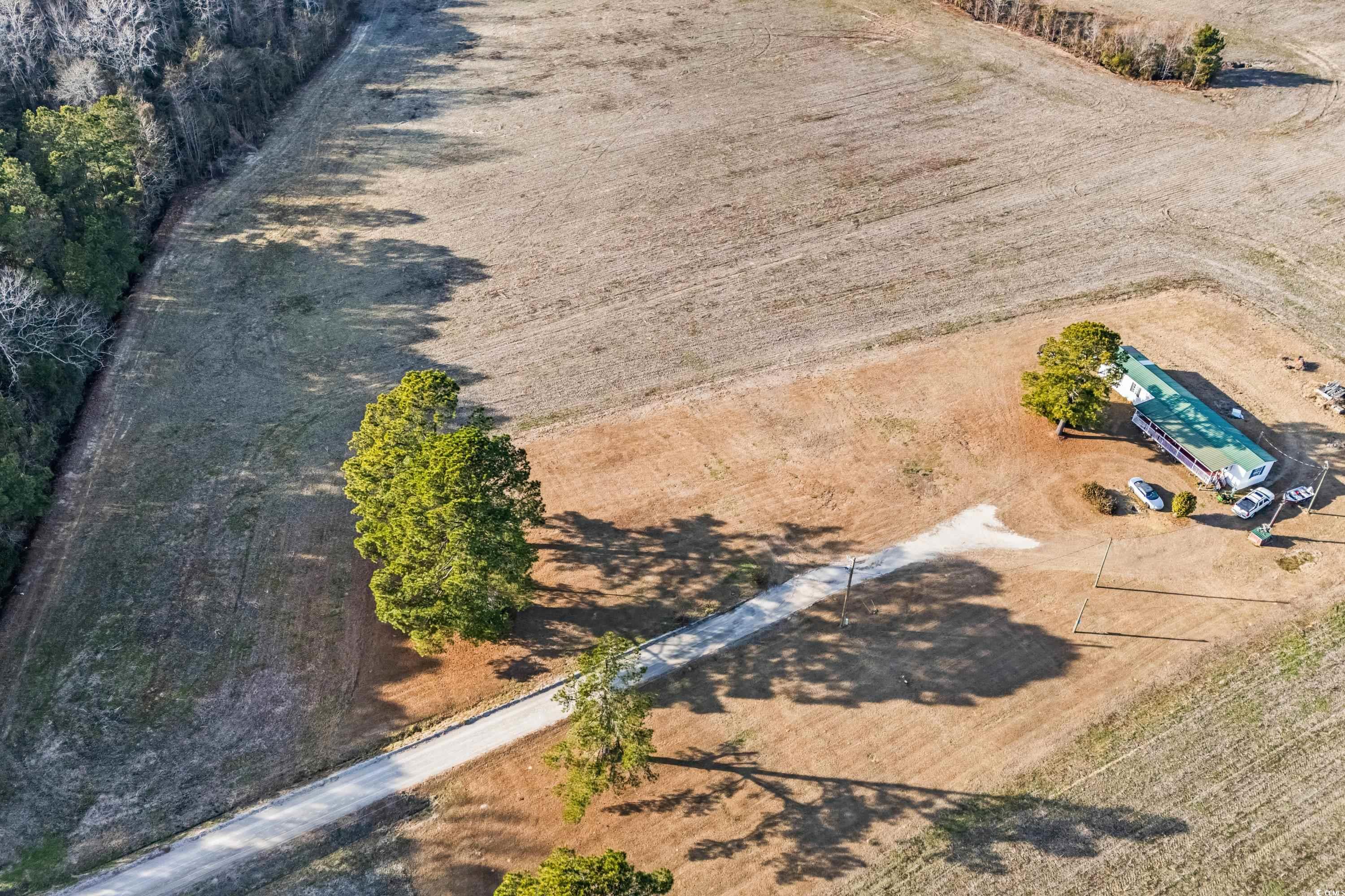 2093 G And B Ln Property Photo 8