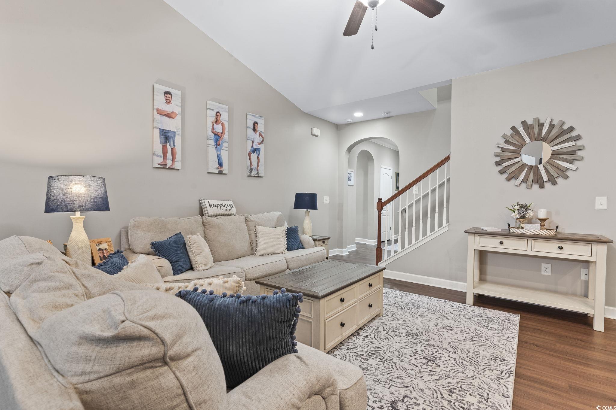 1400 Rainsbrook Ct. Property Photo 4