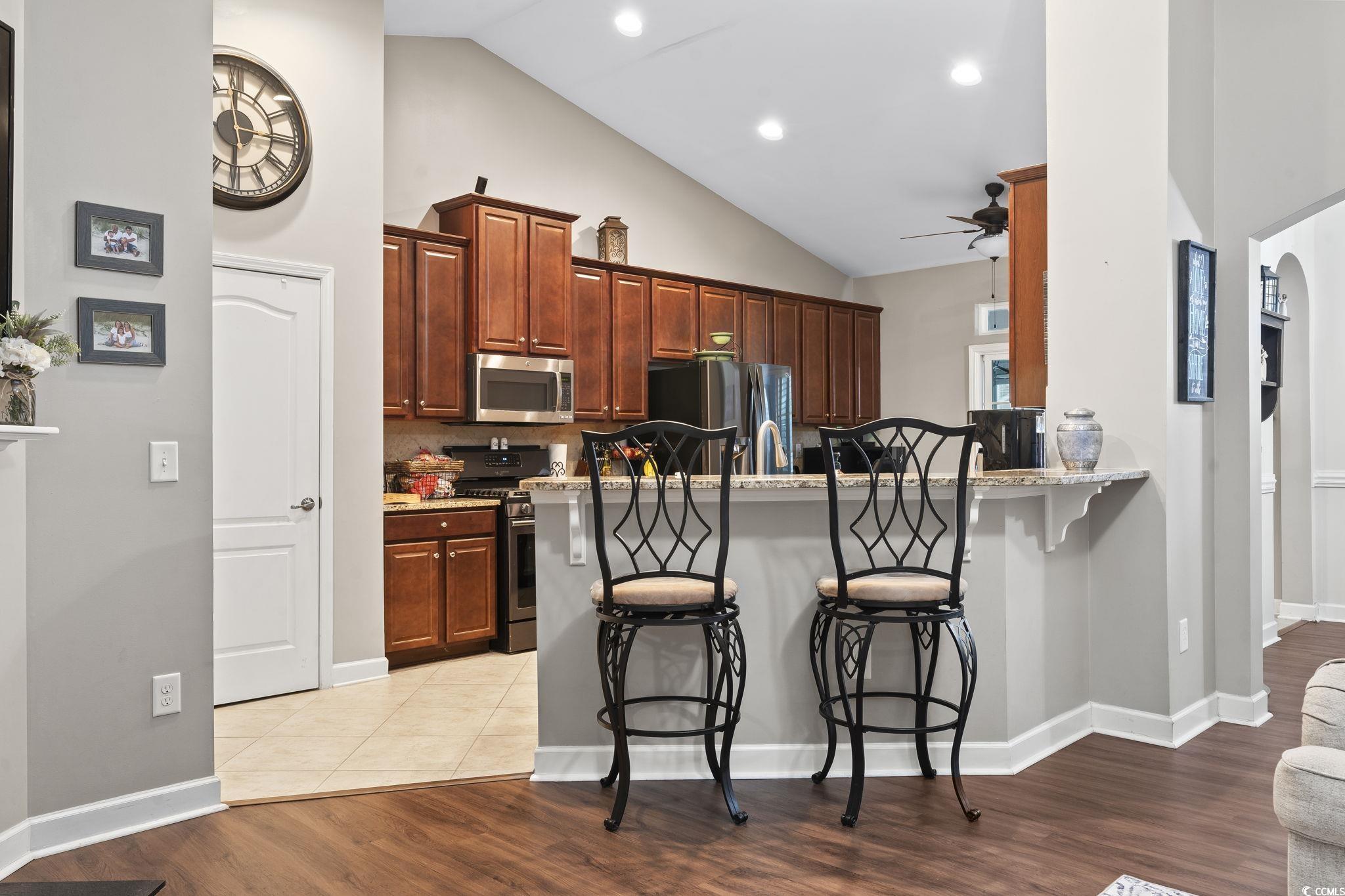 1400 Rainsbrook Ct. Property Photo 7