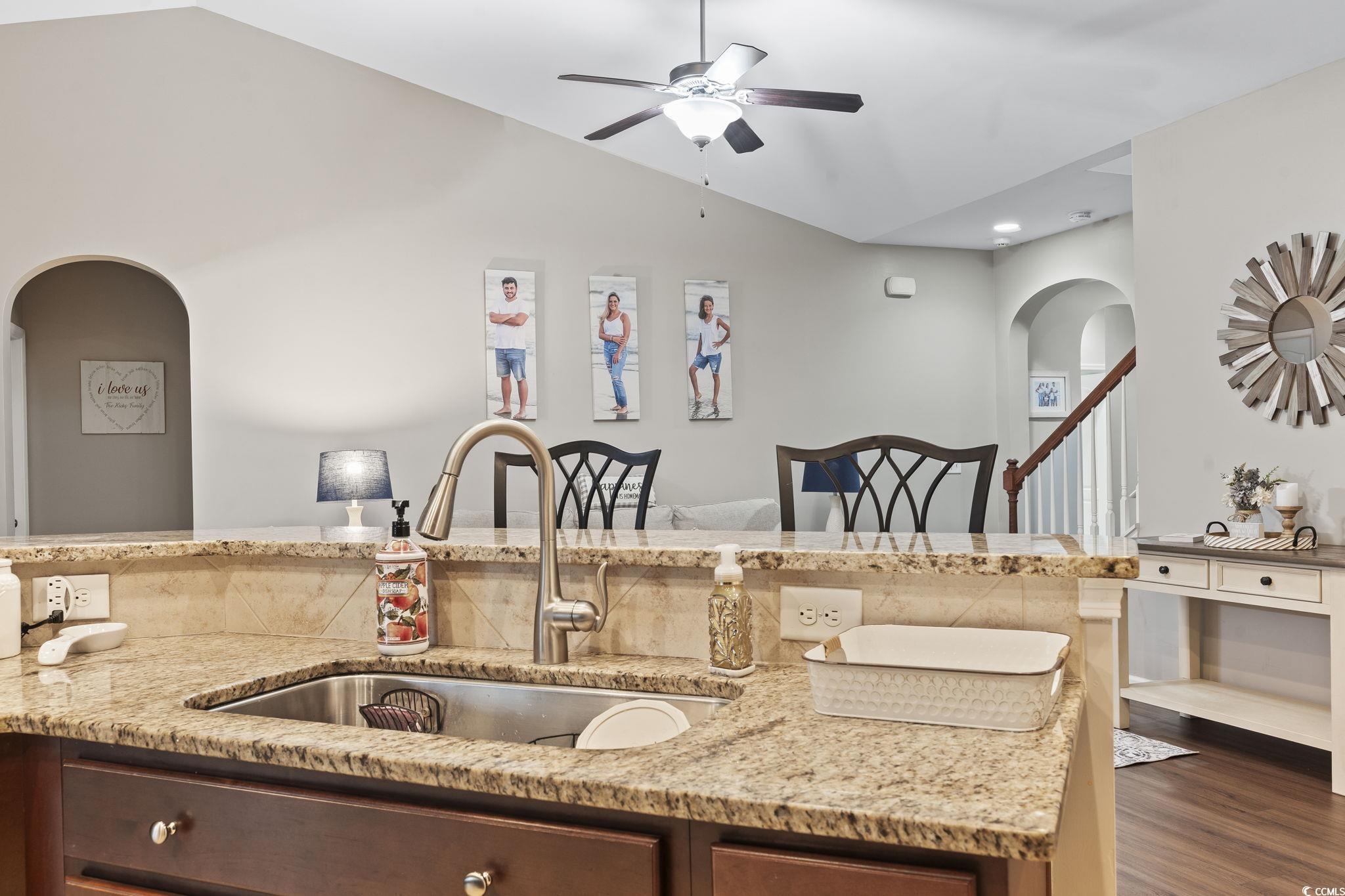 1400 Rainsbrook Ct. Property Photo 8