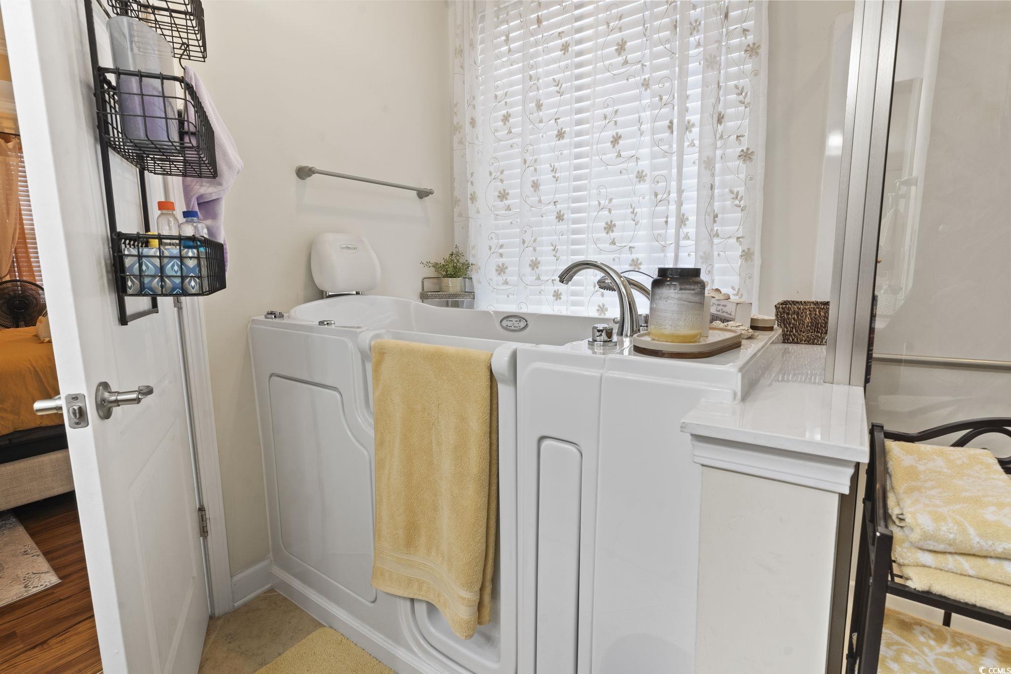 1400 Rainsbrook Ct. Property Photo 19