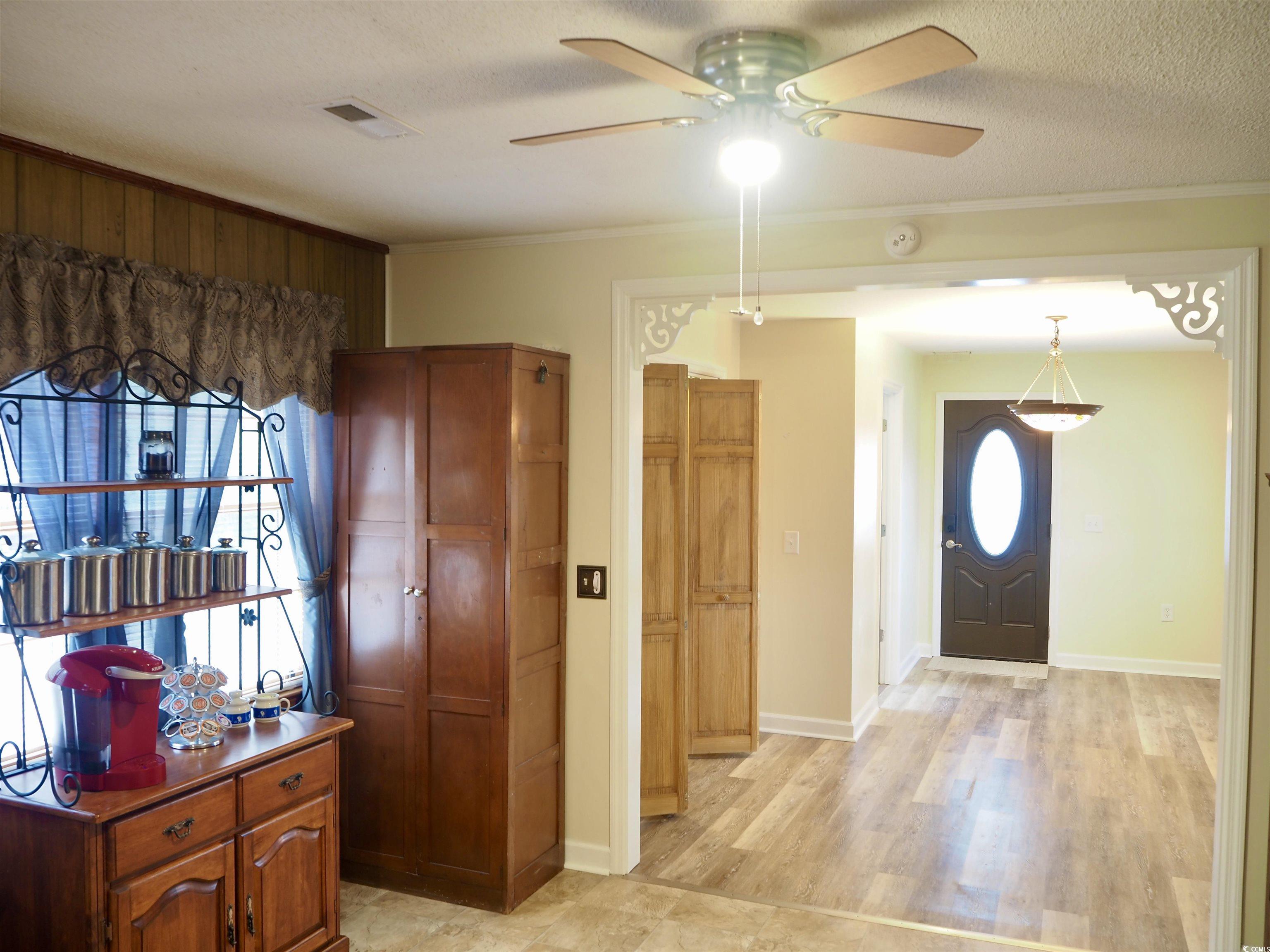 187 Stephen Dr. Property Photo 11