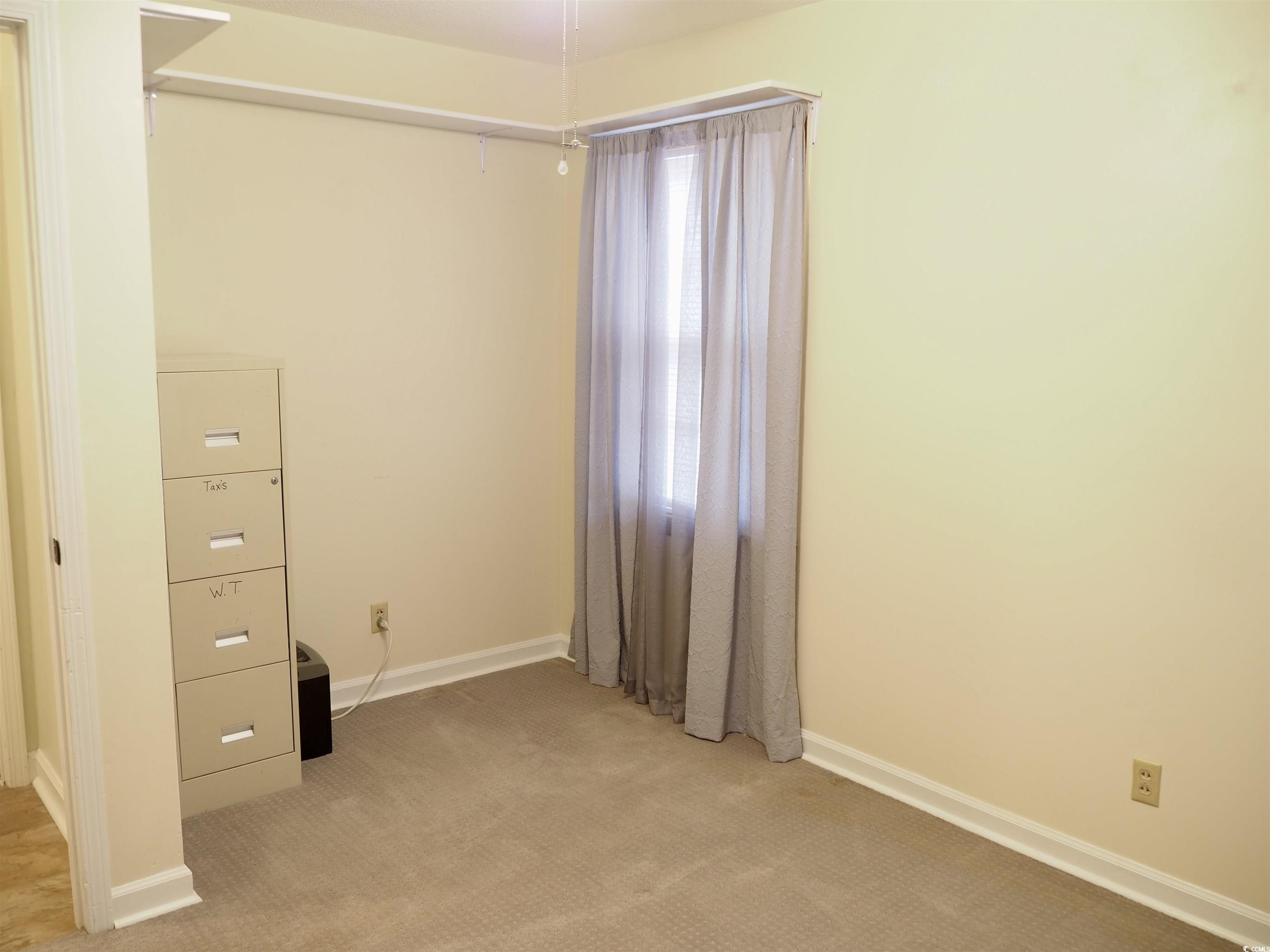187 Stephen Dr. Property Photo 24