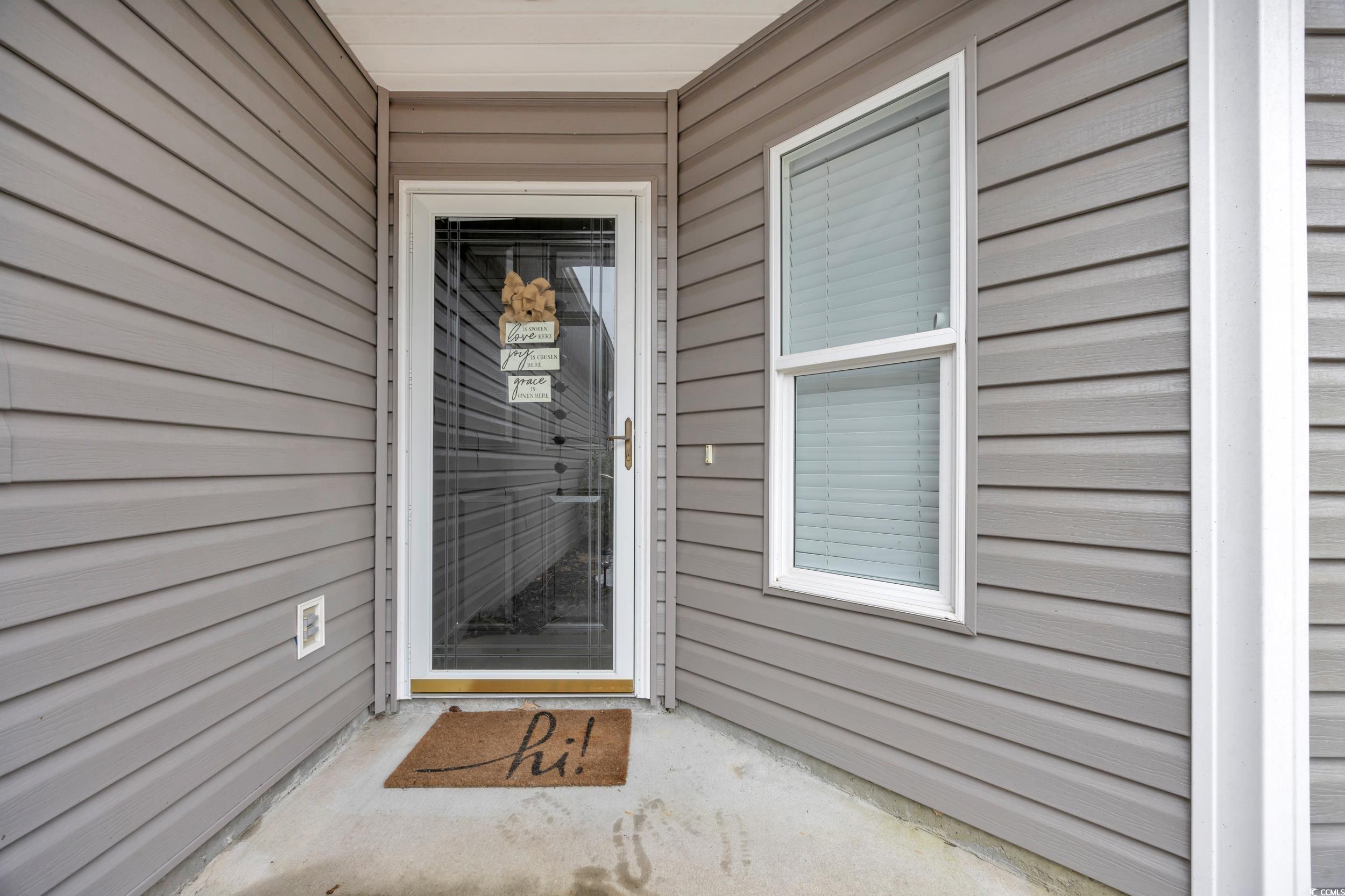 184 Retreat Pl. Property Photo 2