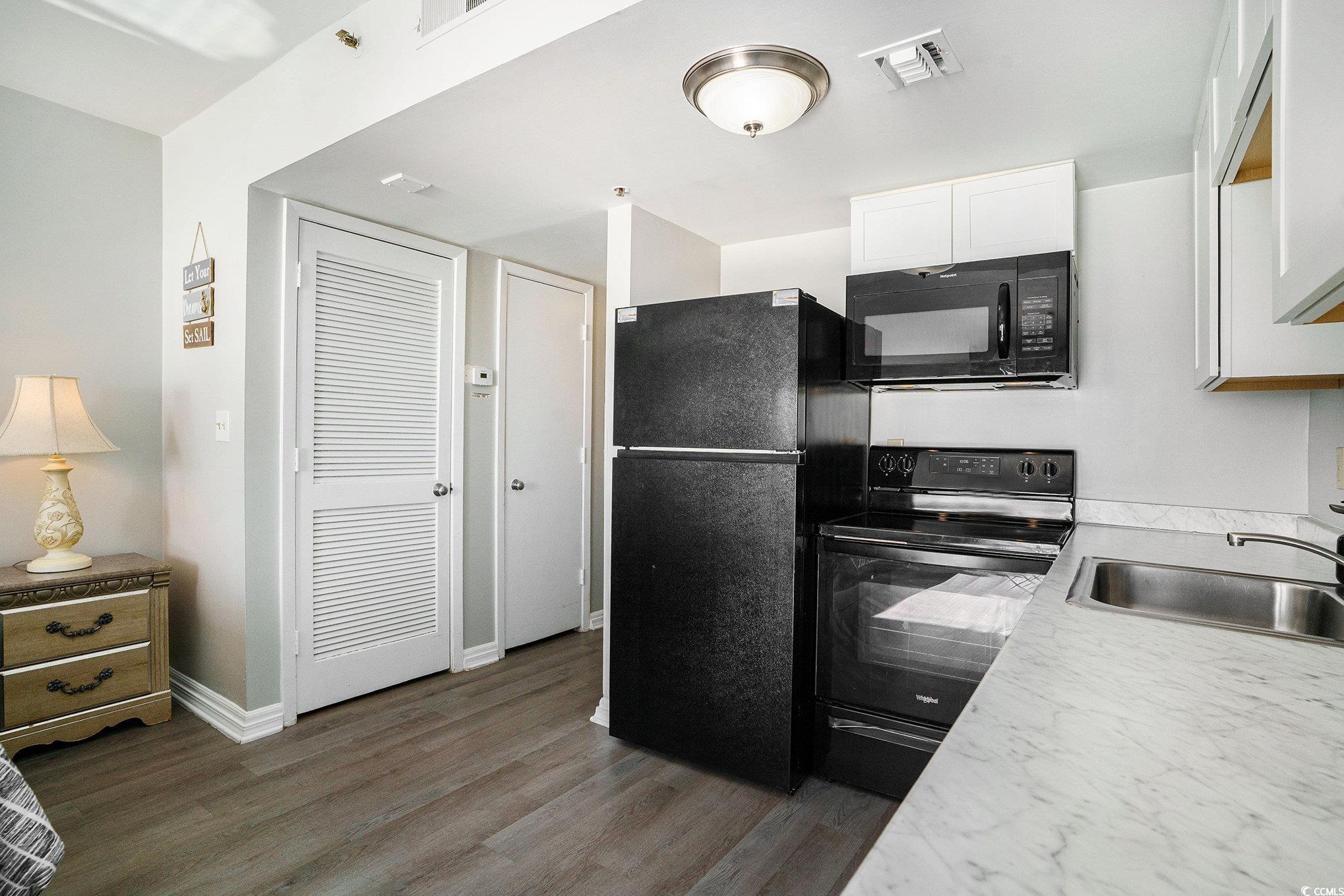 1605 S Ocean Blvd. Property Photo 9