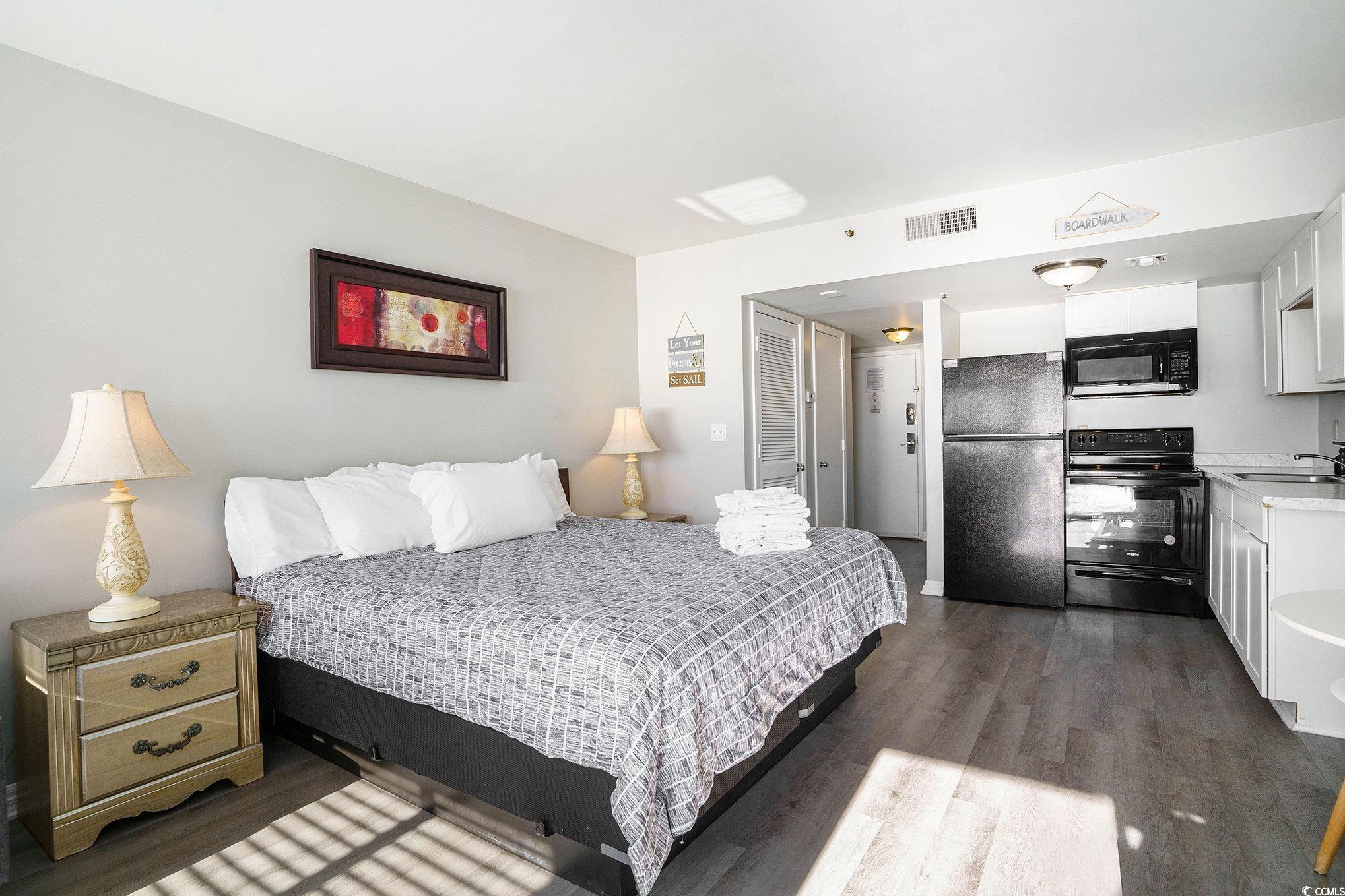 1605 S Ocean Blvd. Property Photo 11