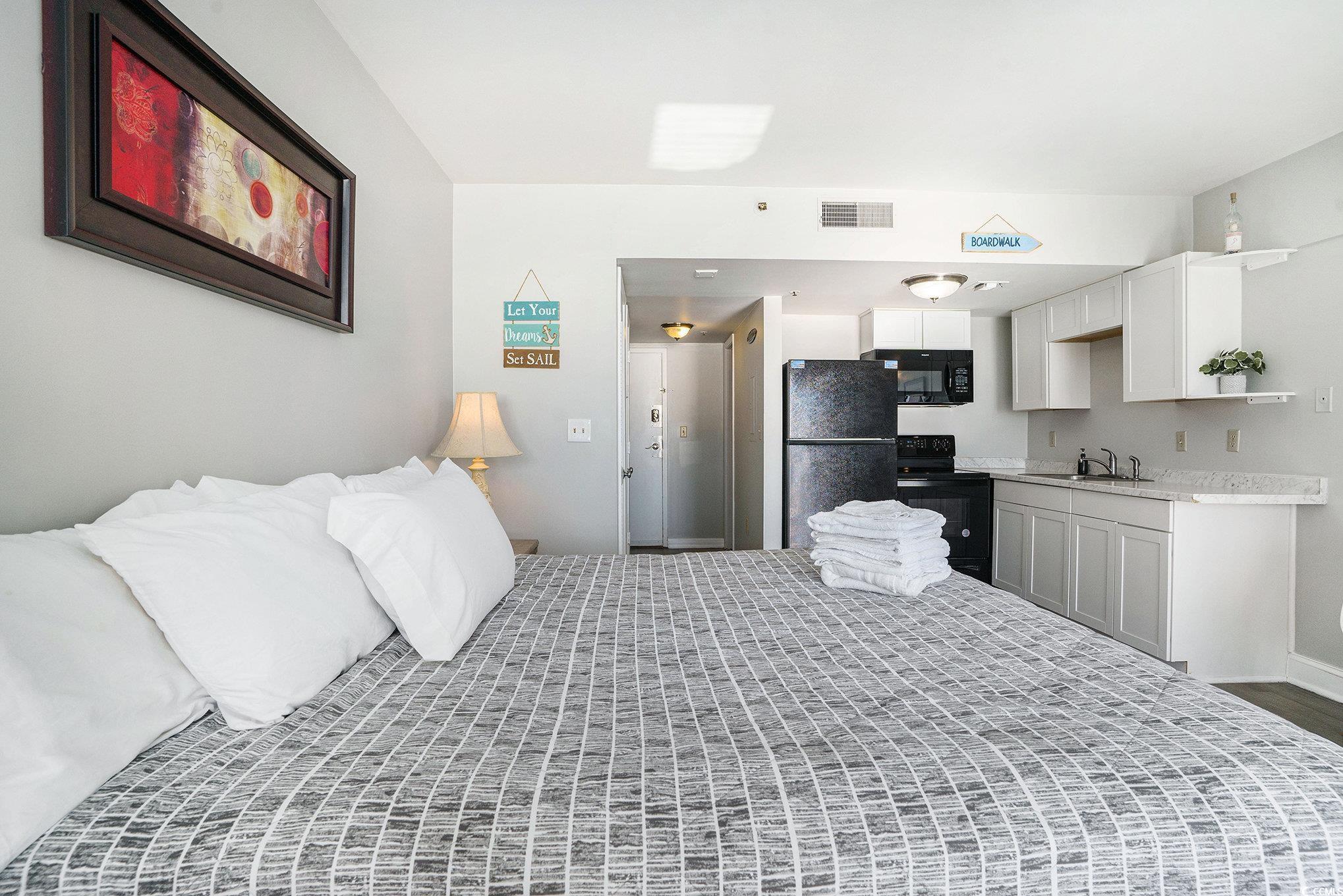 1605 S Ocean Blvd. Property Photo 12