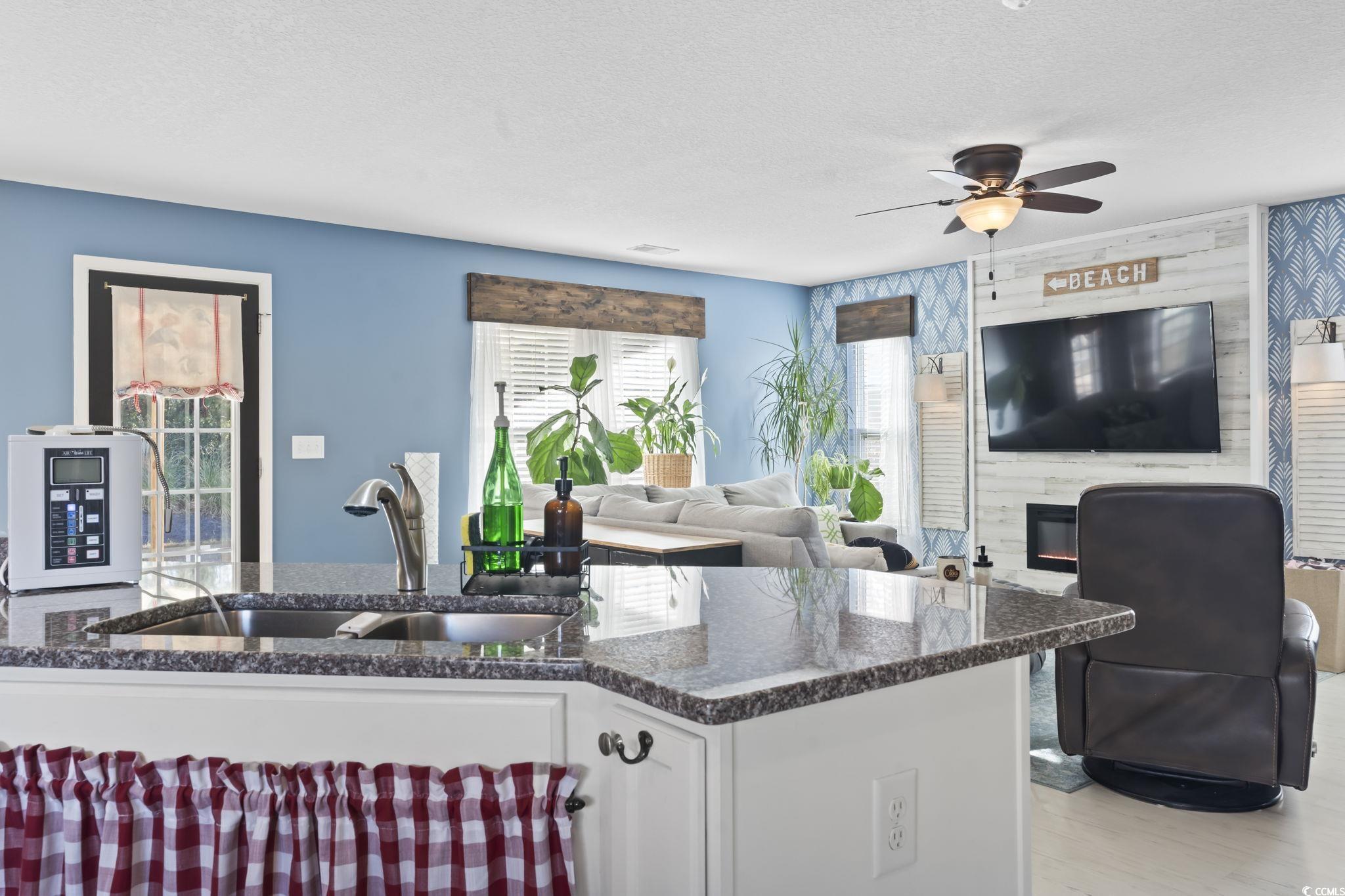 817 Old Castle Loop Property Photo 15