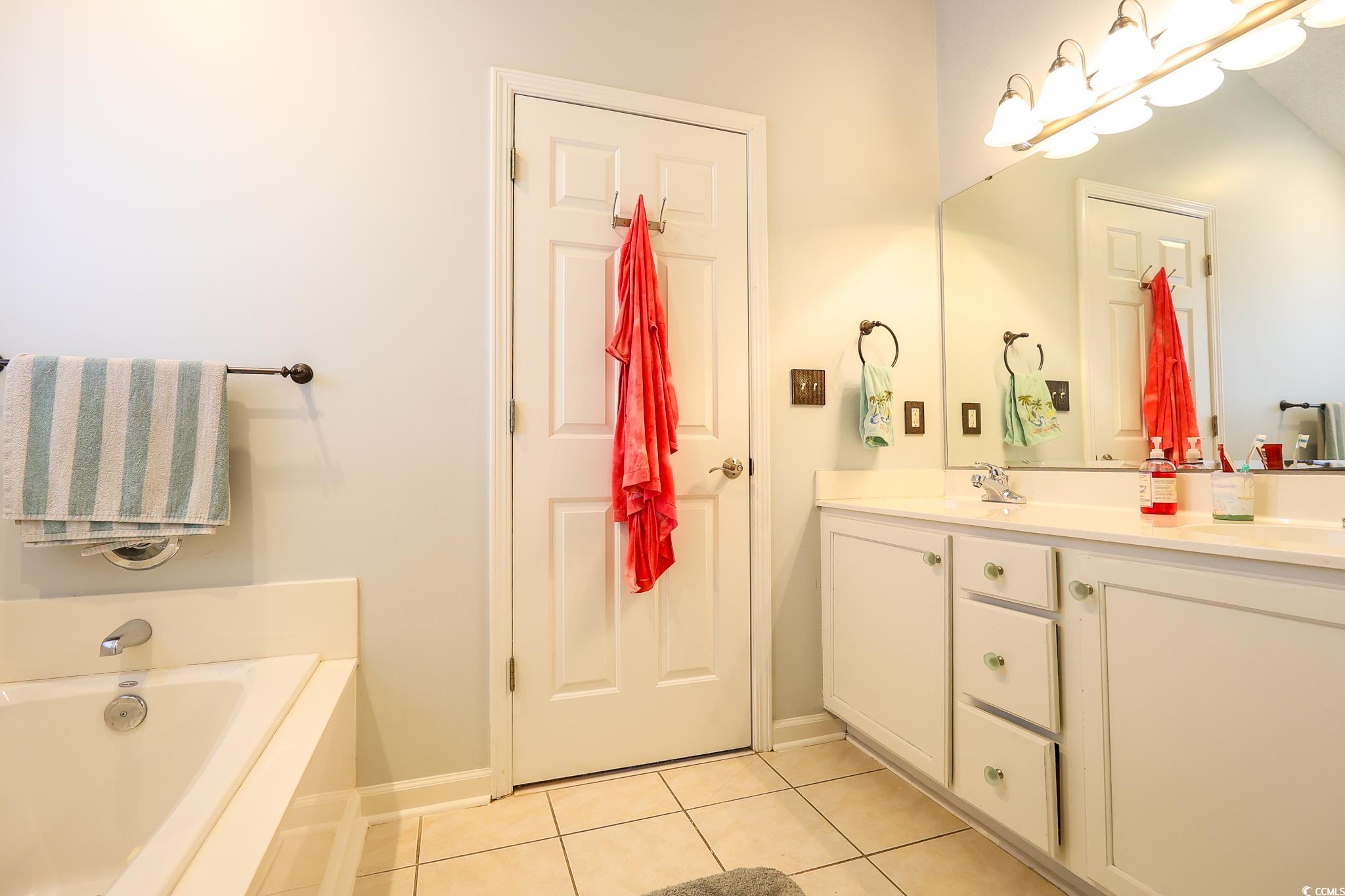 1047 Rose Haven Dr. Property Photo 9