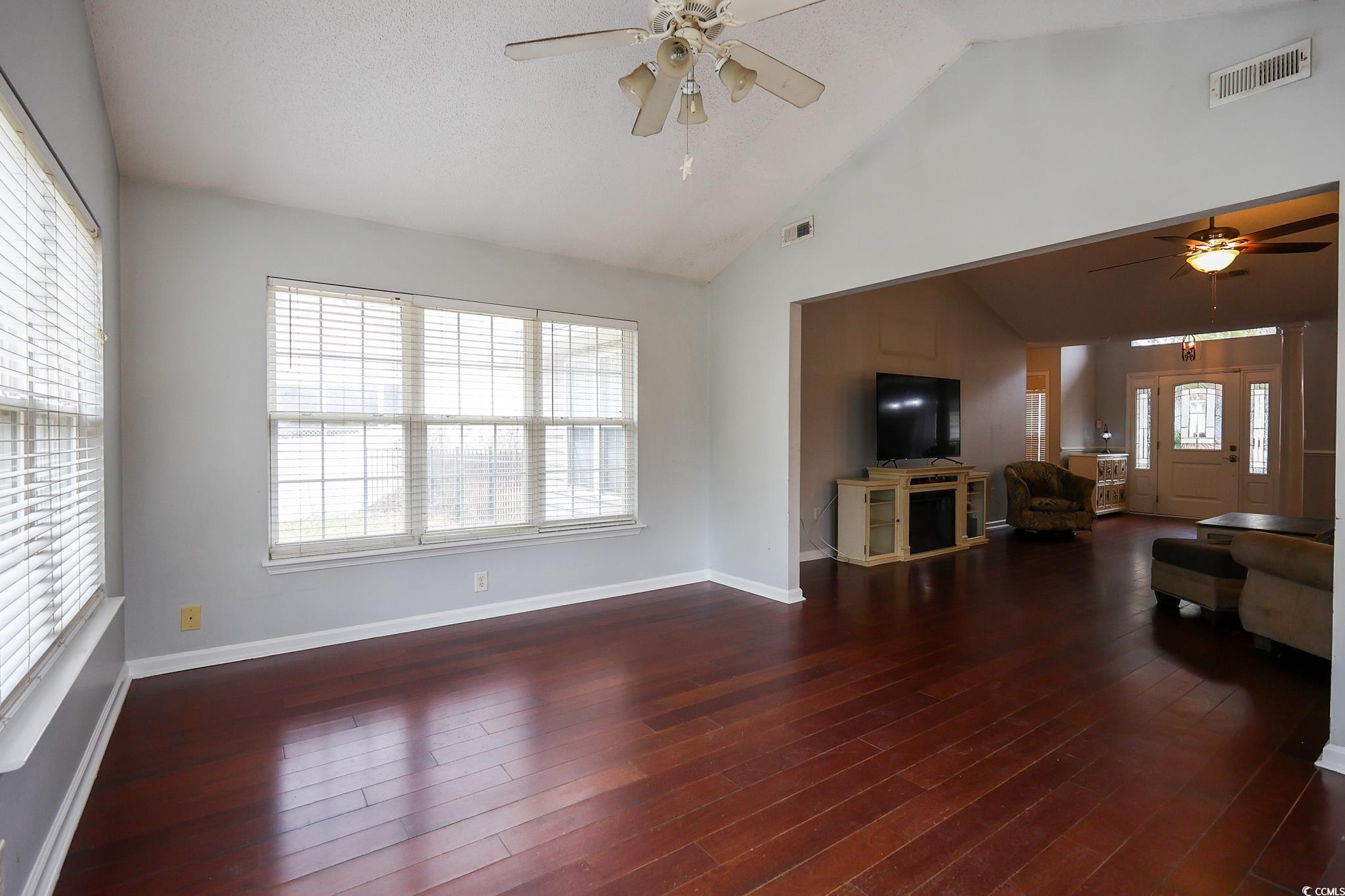 1047 Rose Haven Dr. Property Photo 19
