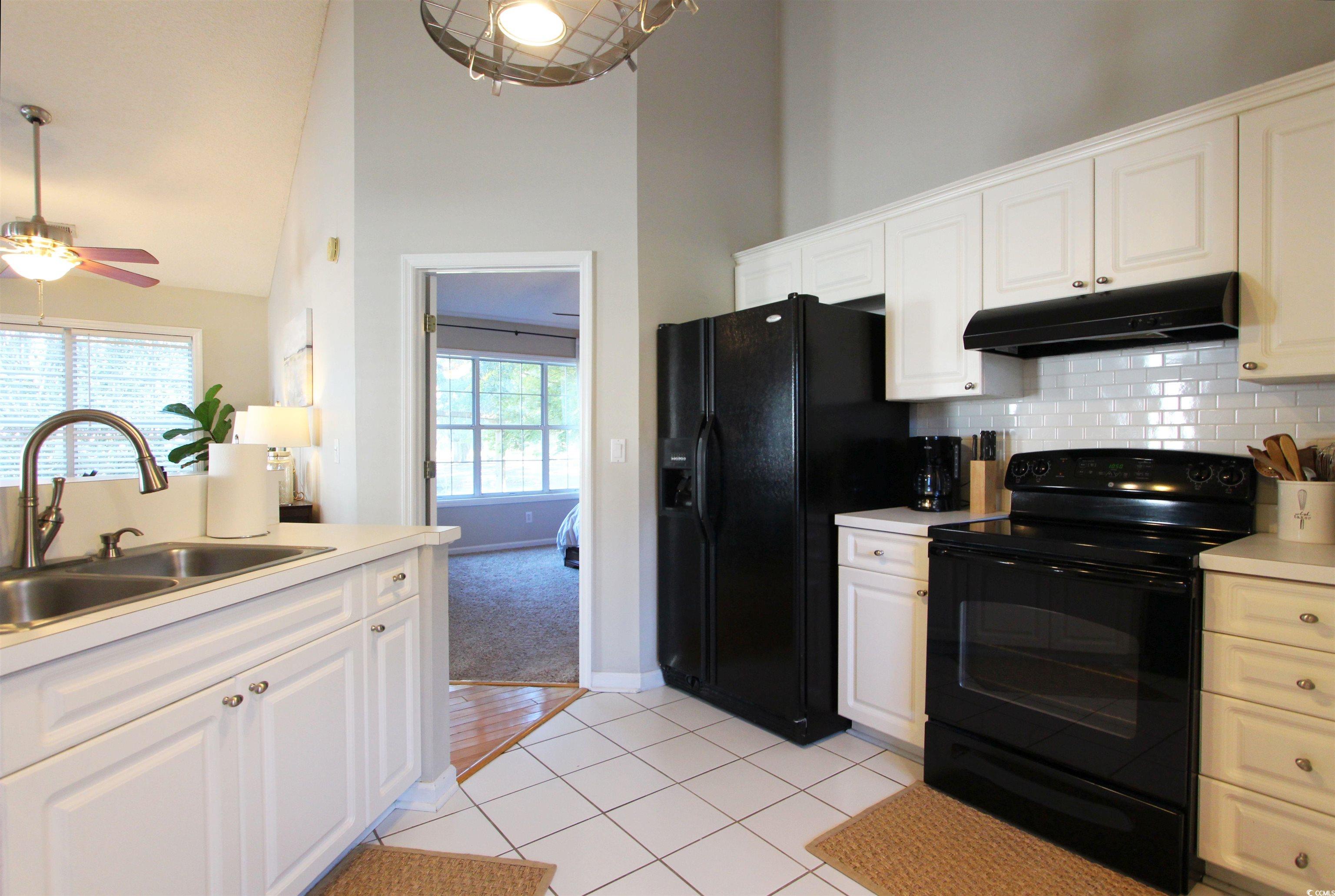 49 Daniel Morrall Ln. Property Photo 27