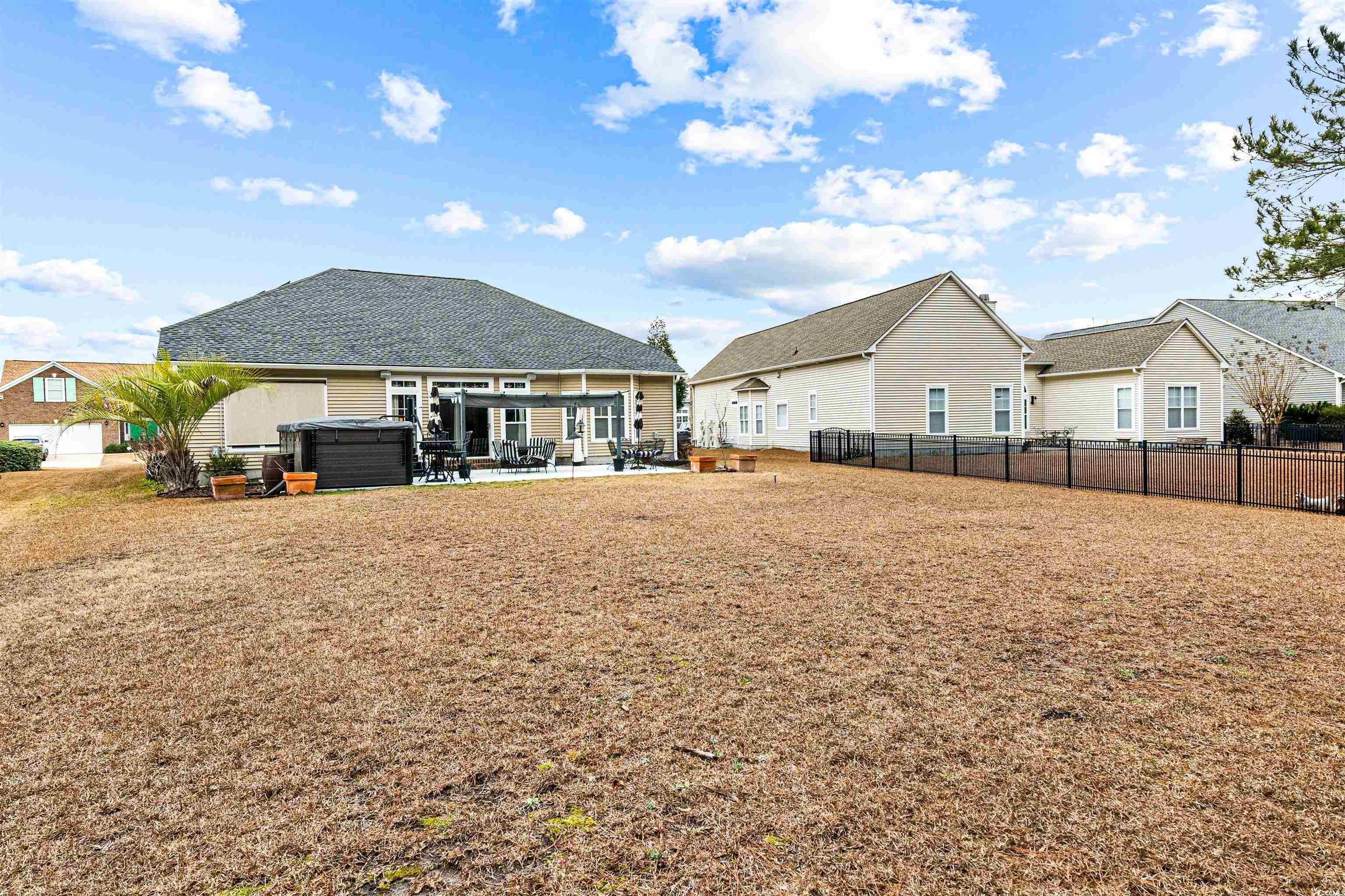 311 Highfield Loop Property Photo 24