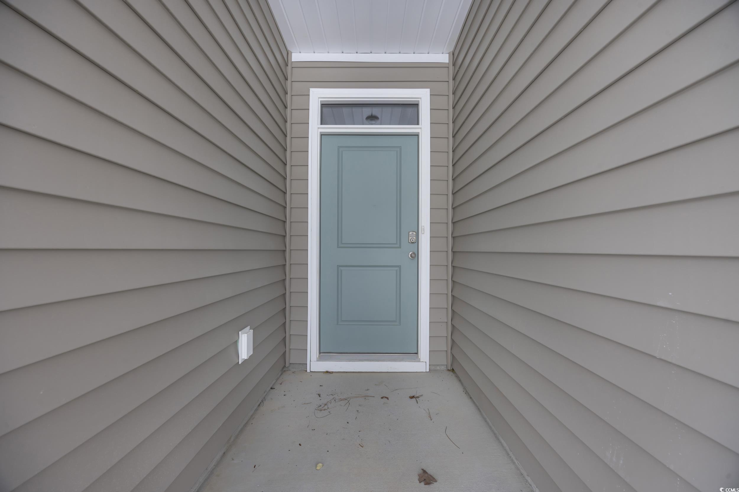 281 Columbus St. Property Photo 9