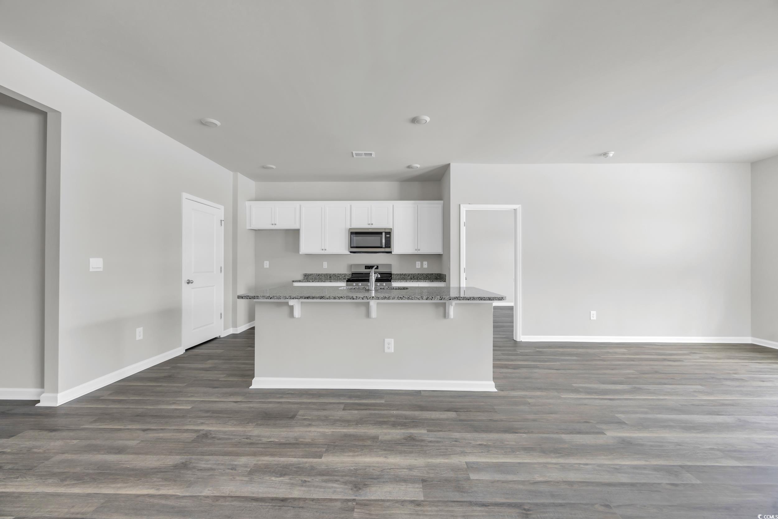 281 Columbus St. Property Photo 18
