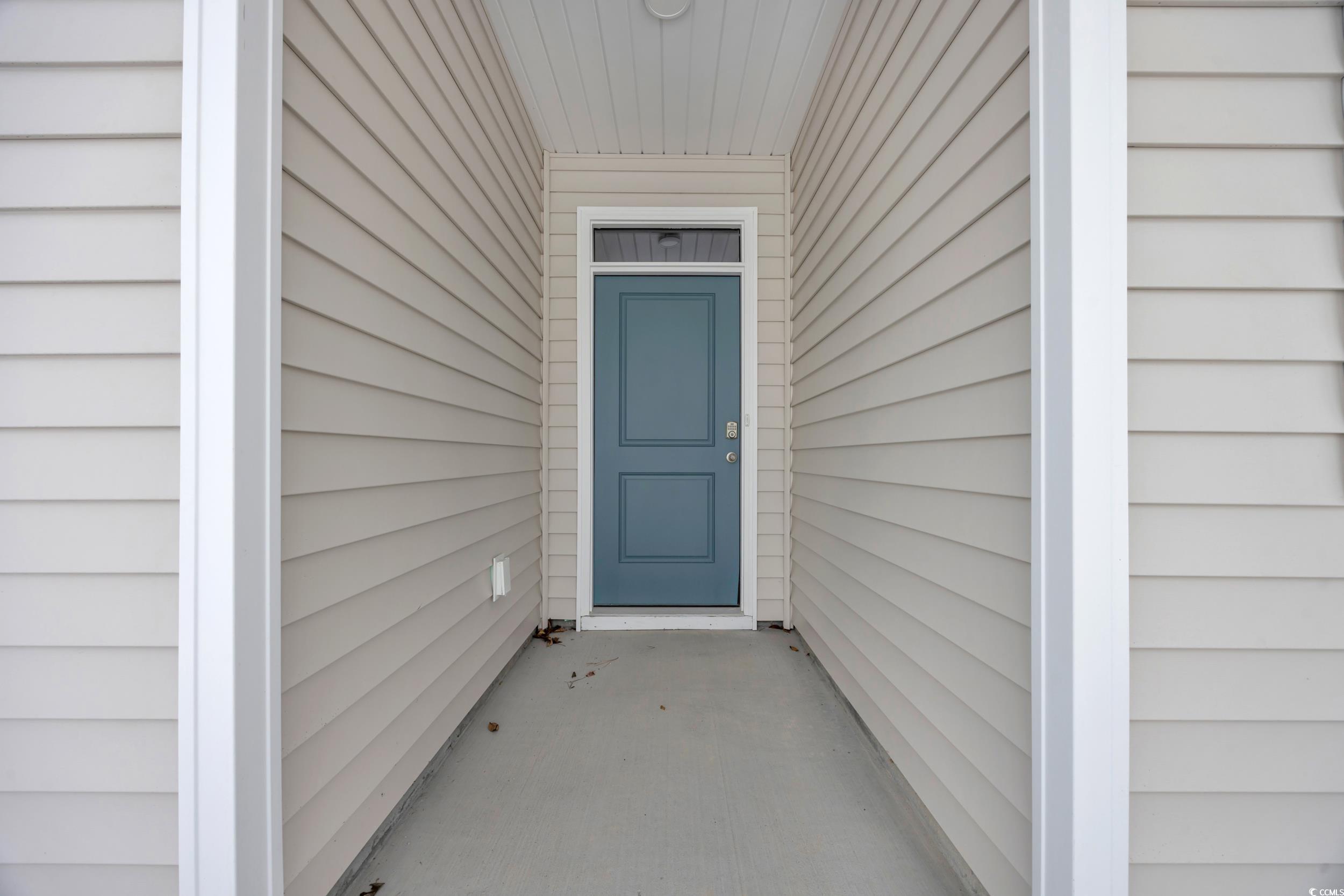 708 Canton St. Property Photo 9