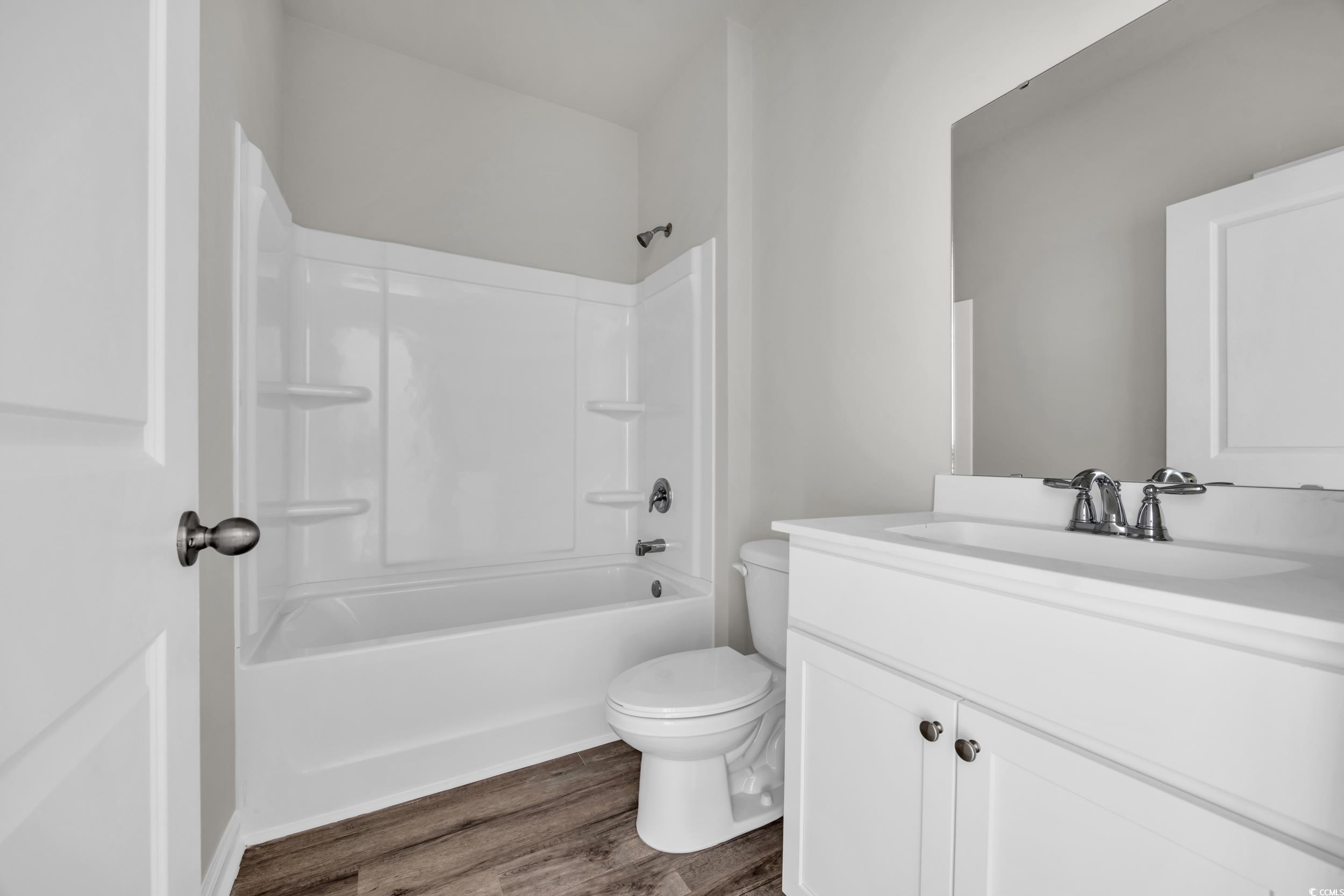 708 Canton St. Property Photo 14