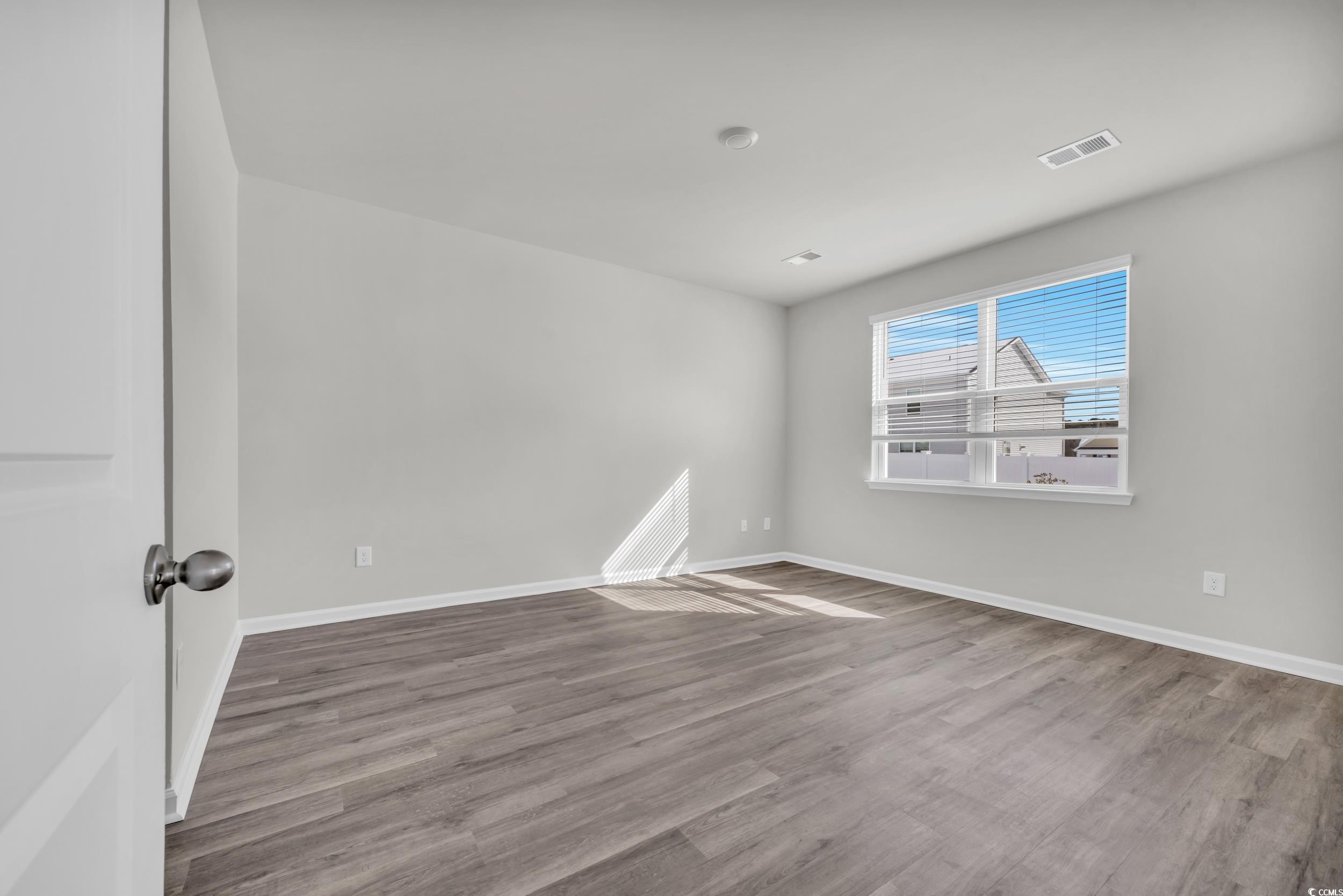 708 Canton St. Property Photo 22