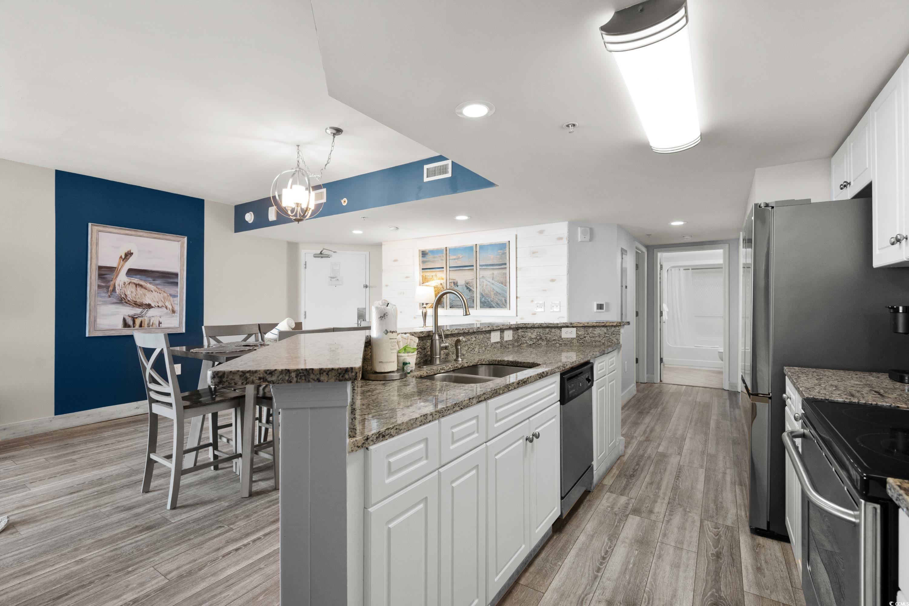 3000 N Ocean Blvd. Property Photo 10
