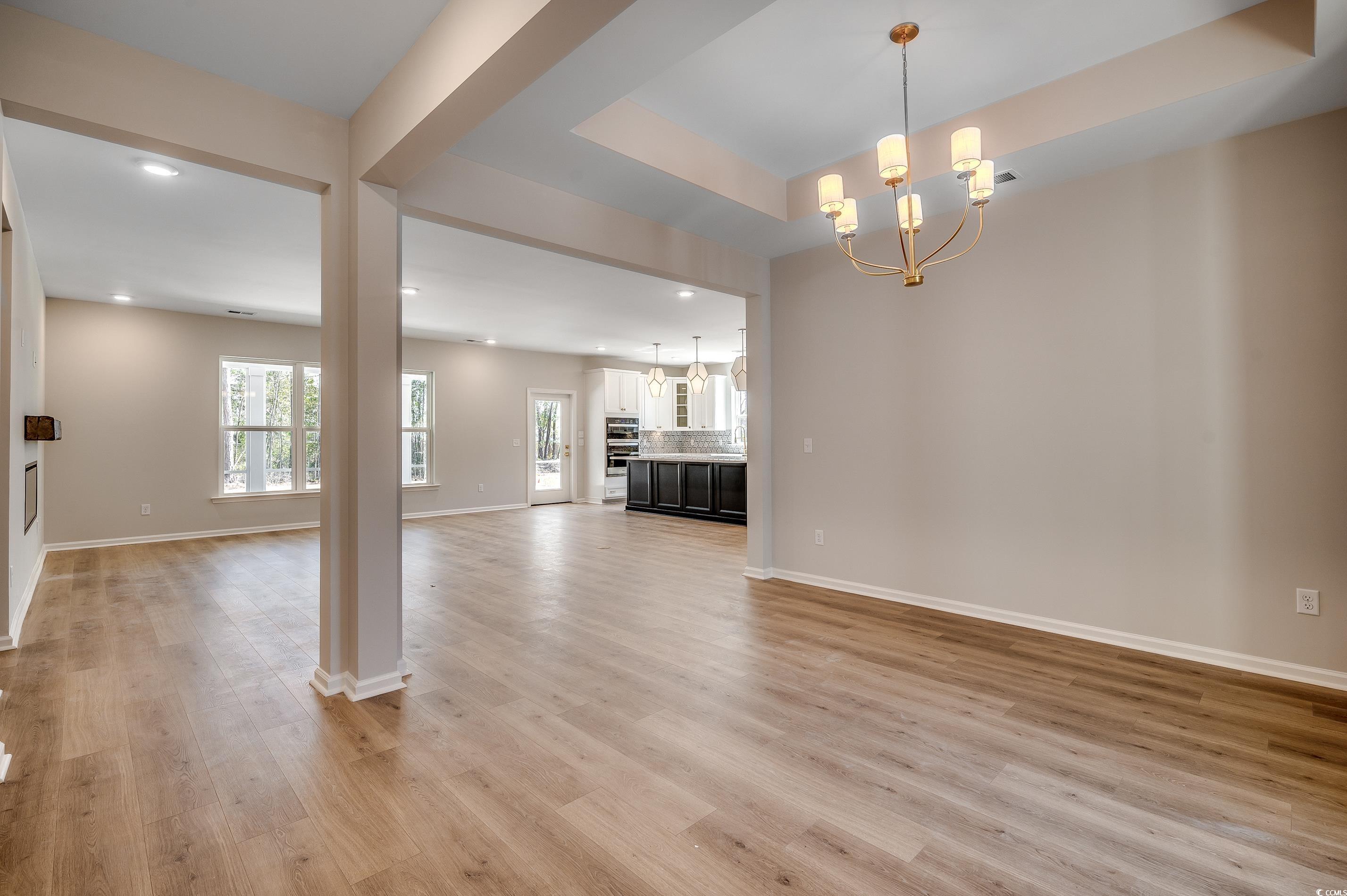 25 Northbrook Dr Property Photo 4