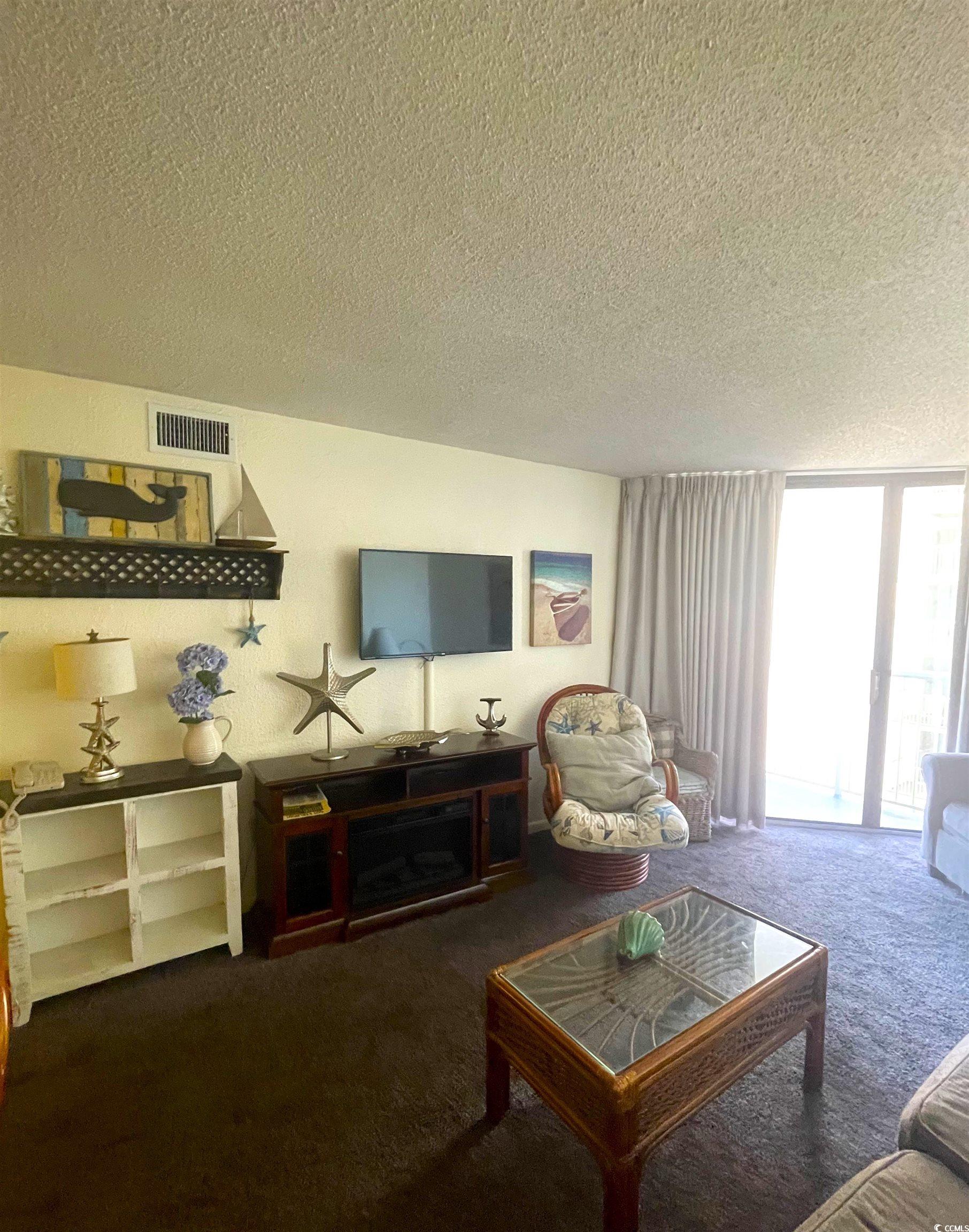 9550 Shore Dr. Property Photo 5
