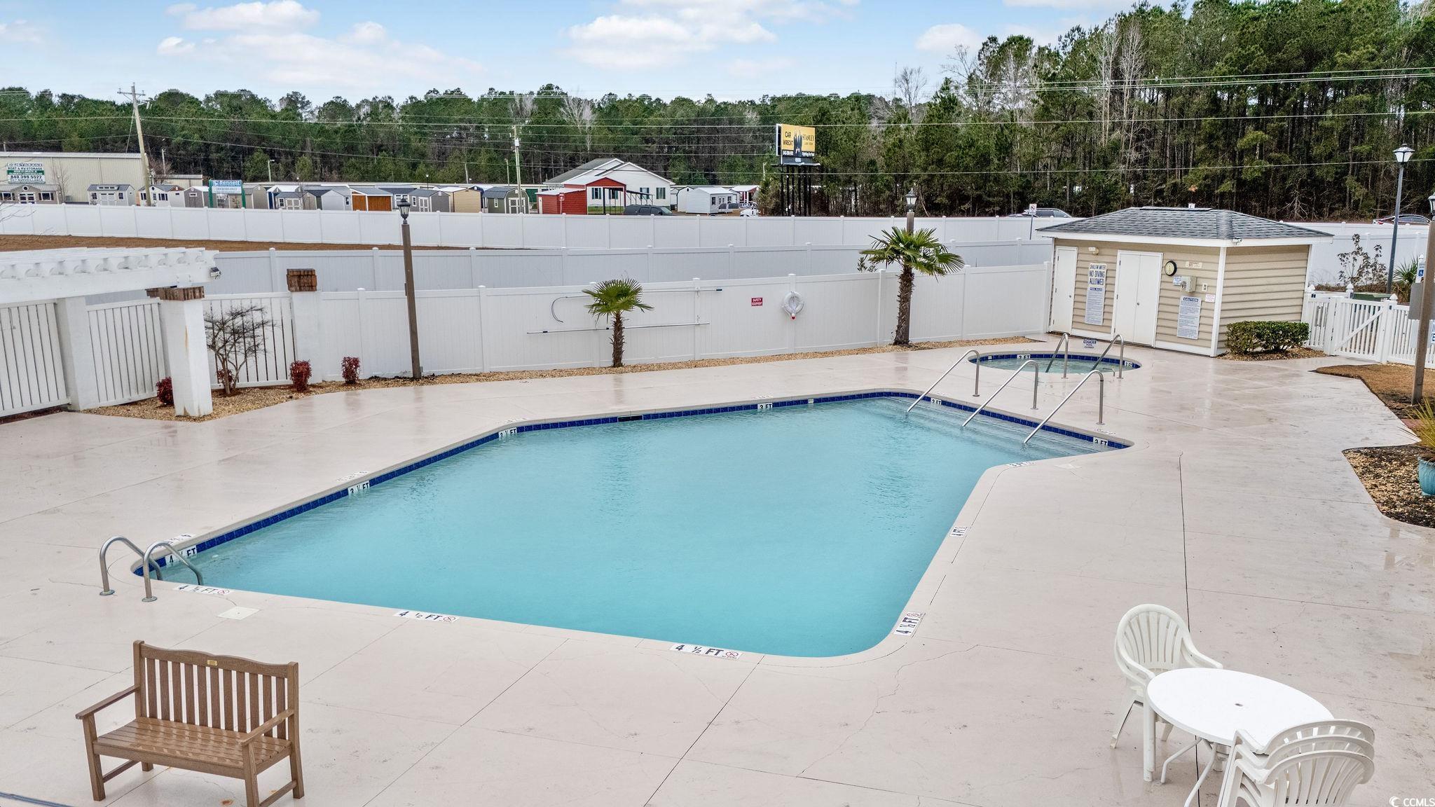 248 Sun Colony Blvd. Property Photo 17