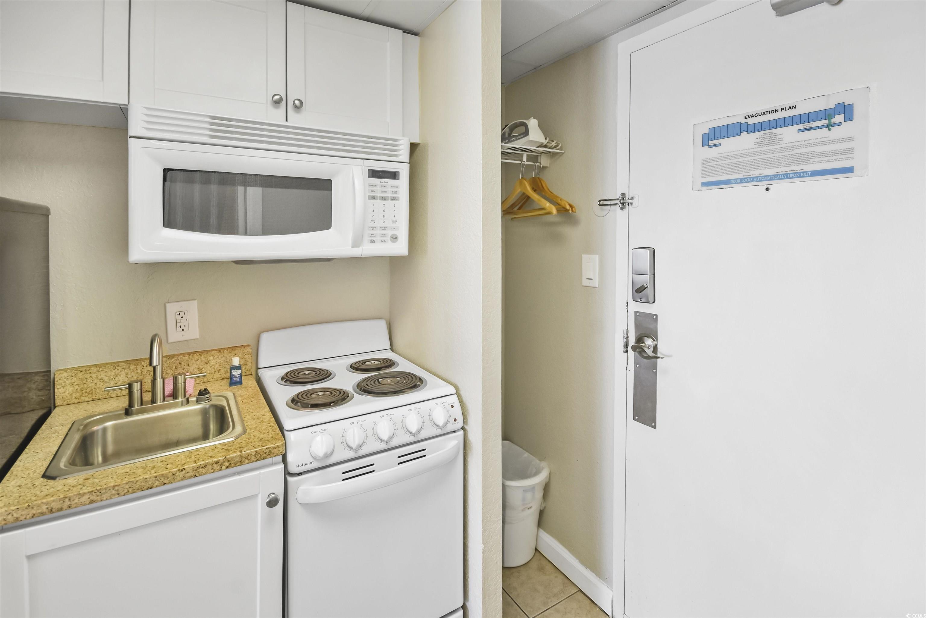 2207 S Ocean Blvd. Property Photo 4