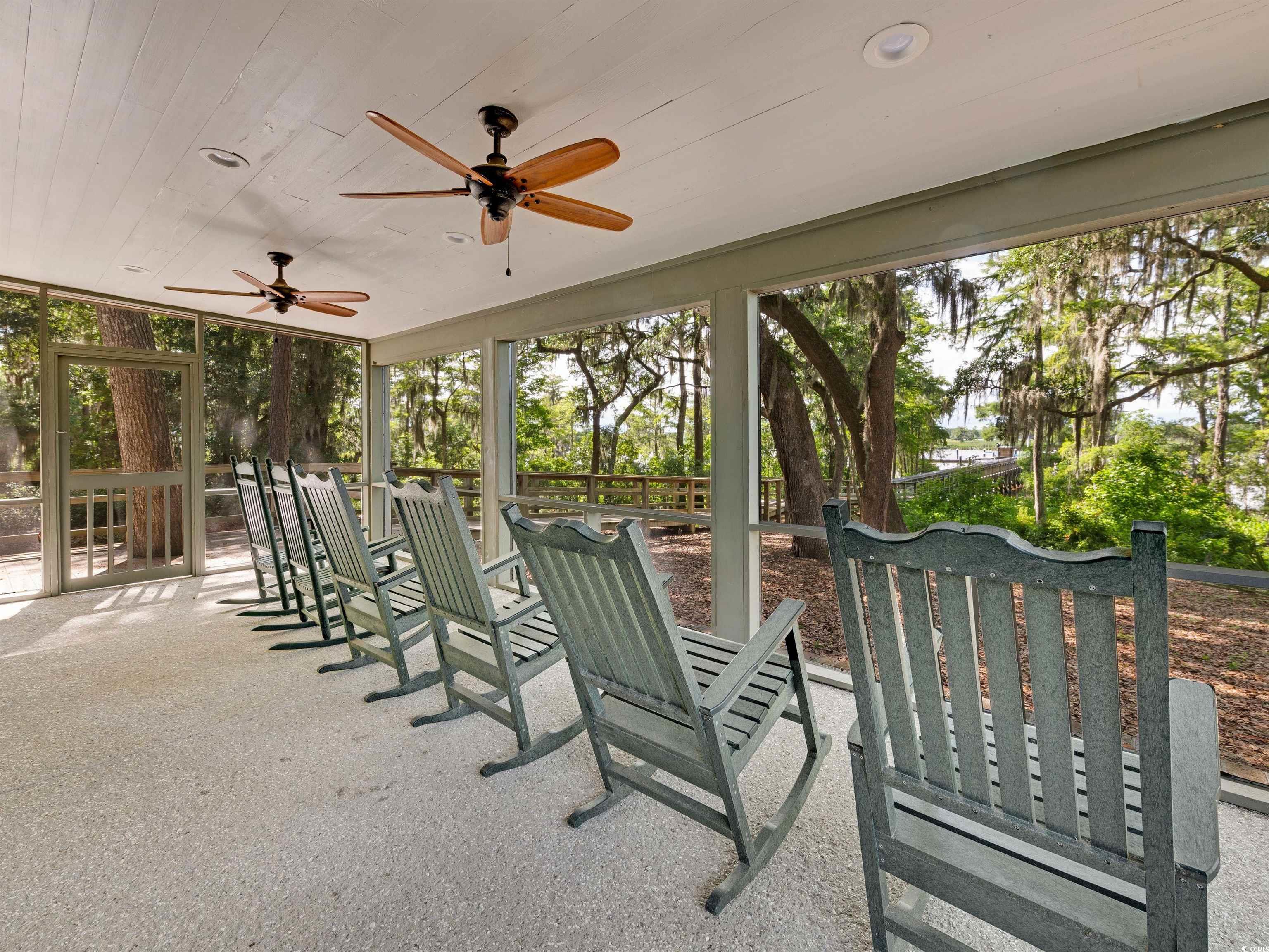 2706 Vanderbilt Blvd. Property Photo 24