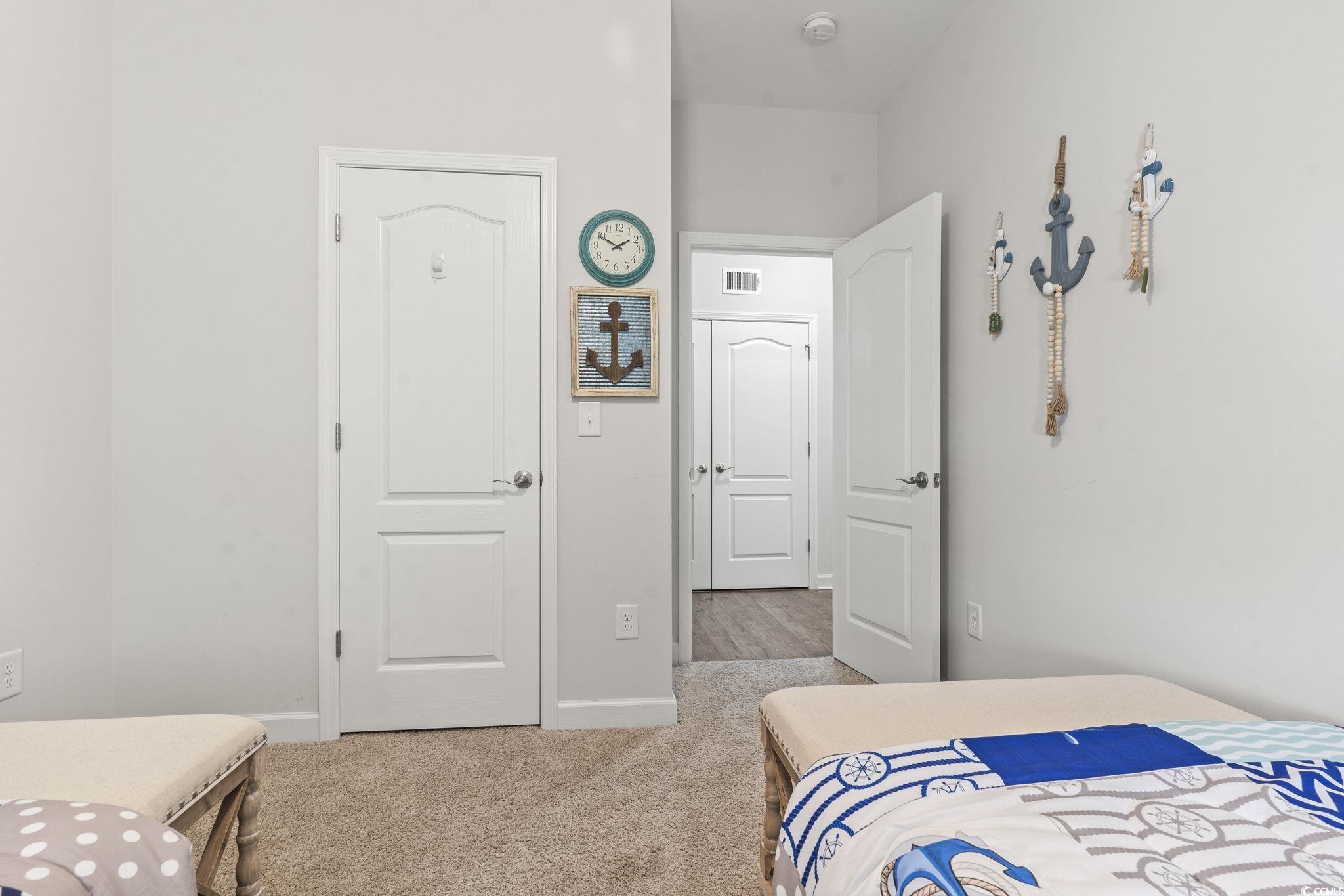 901 Queensferry Ct. Property Photo 29