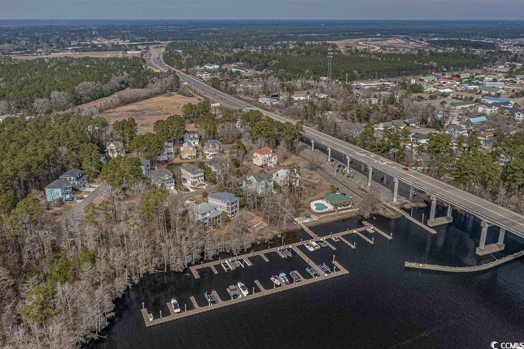 301 Crossing Ct. Property Photo 11