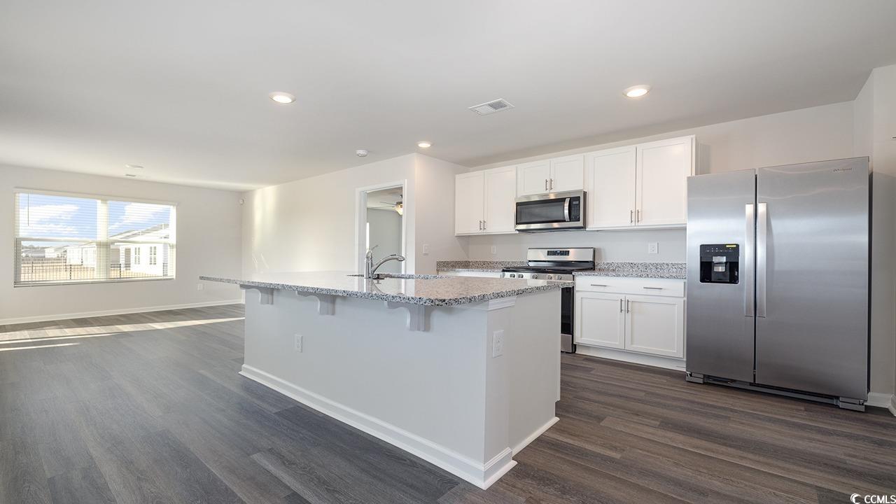 6004 Fuller Ridge Ct Property Photo 3