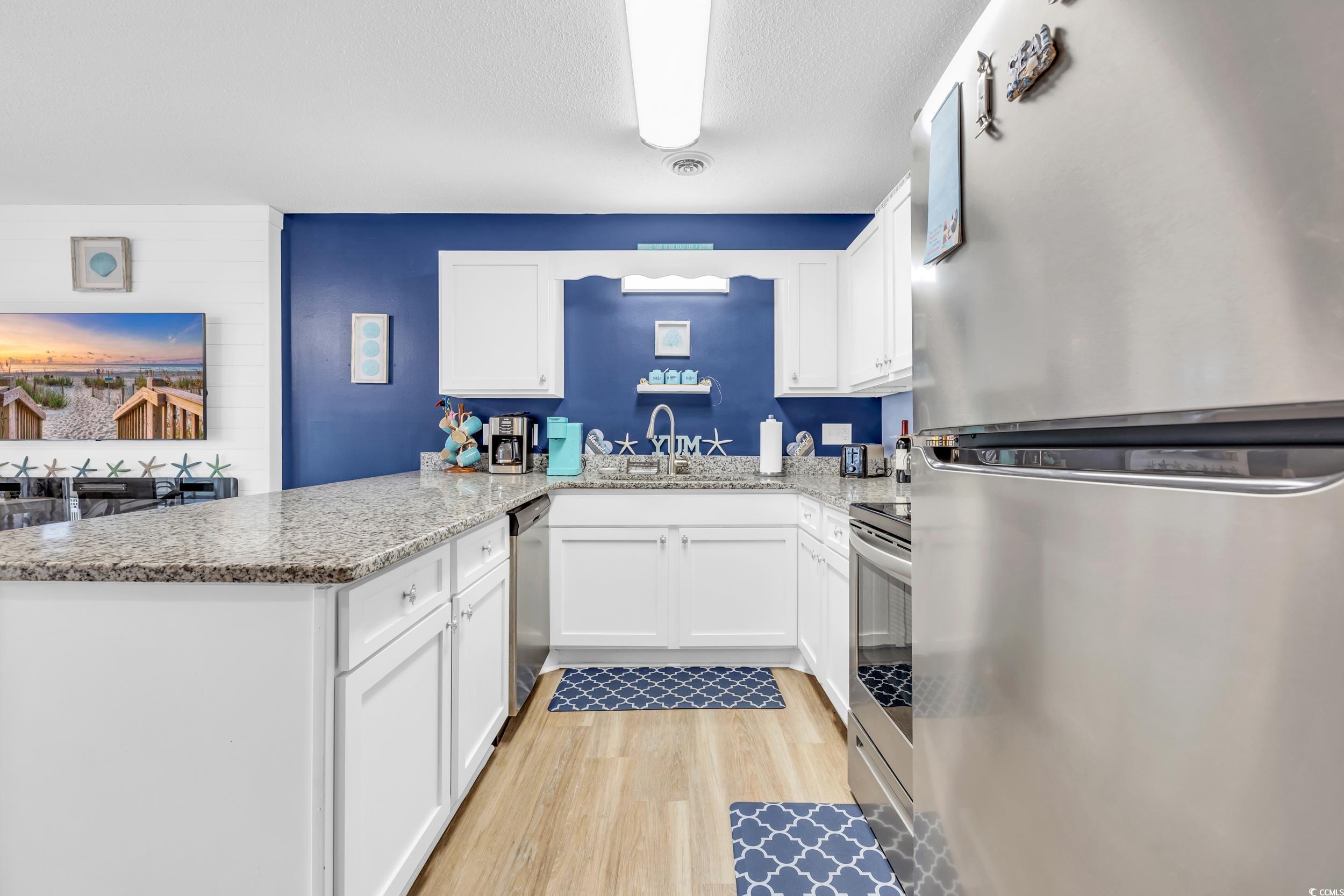 1890 Colony Dr. Property Photo 13