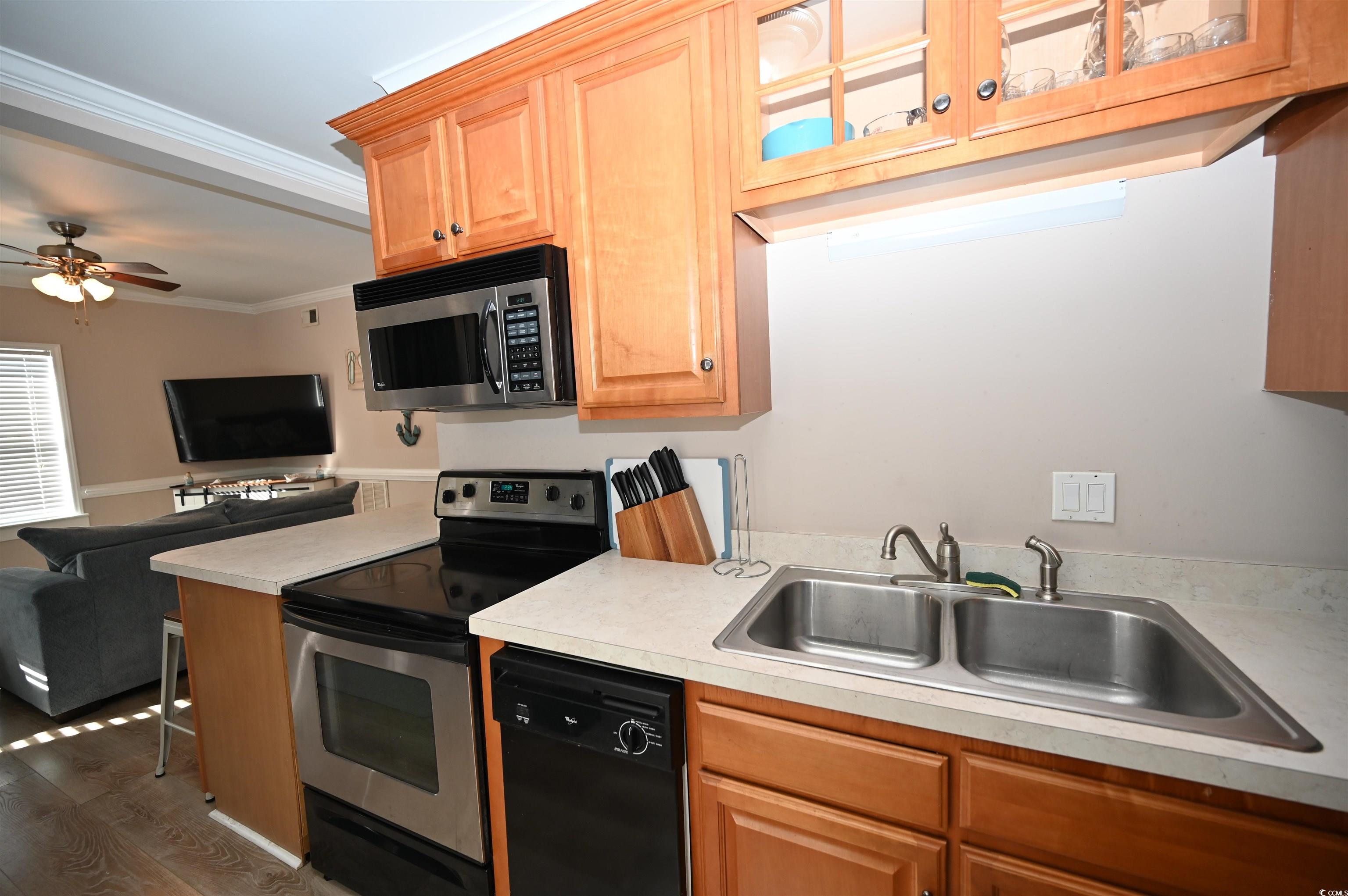 613 Sea Mountain Hwy. Property Photo 10