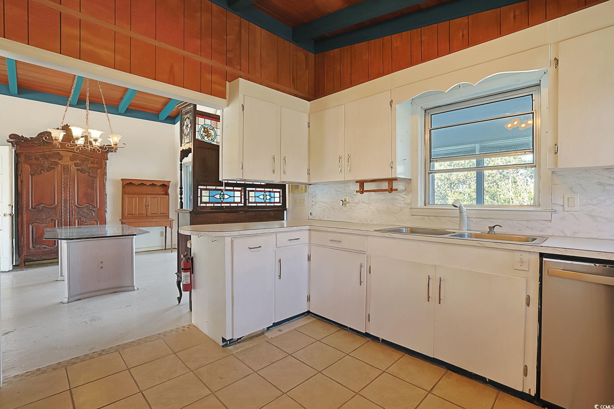 5008 S Ocean Blvd. Property Photo 7