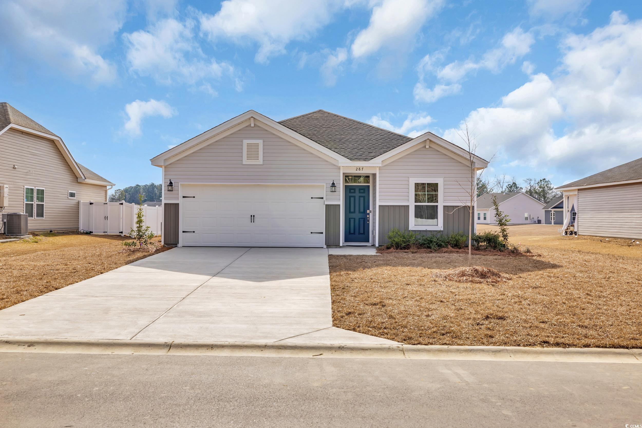 287 Palmetto Sand Loop Property Photo 5