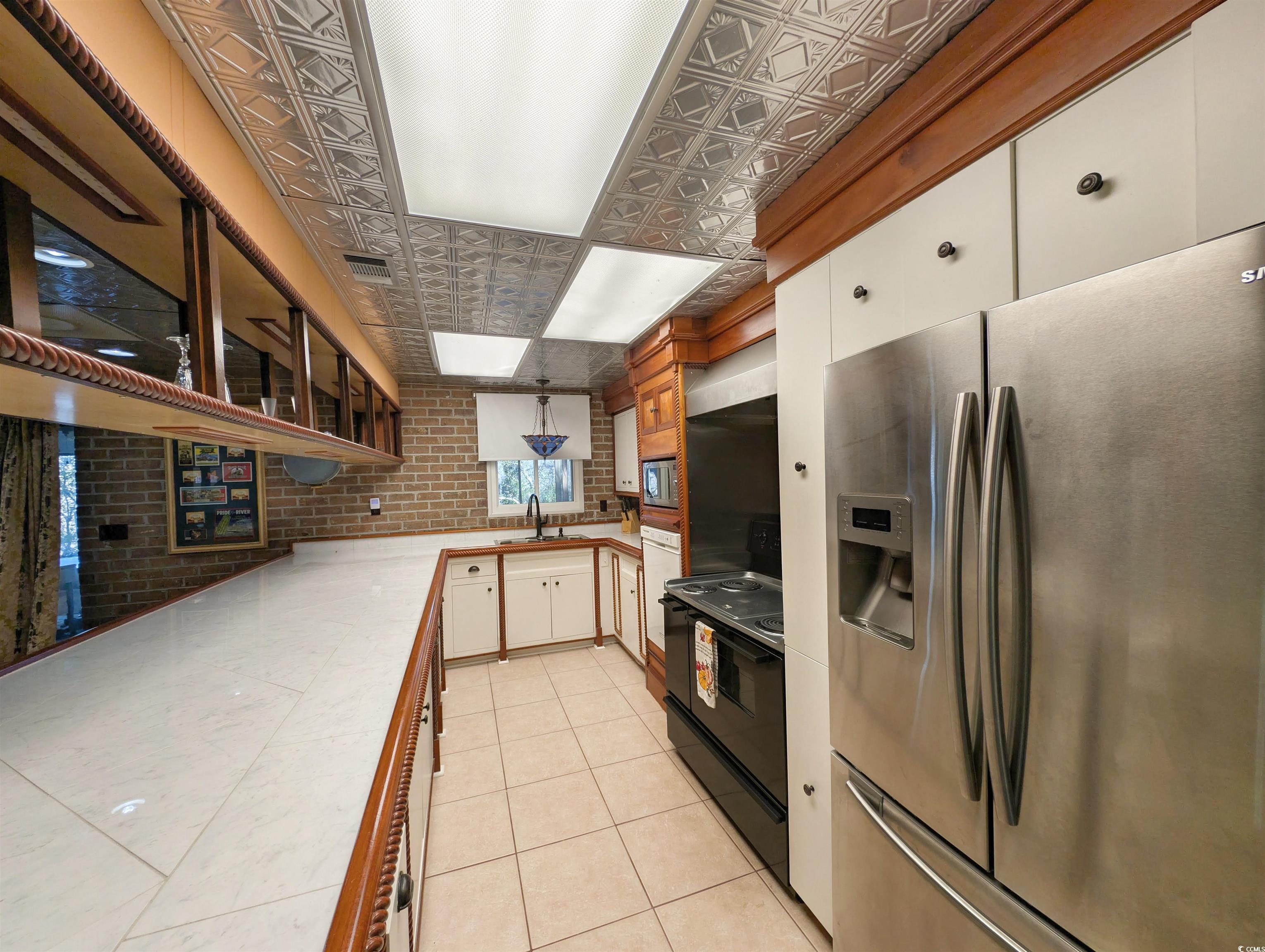 462 Mohican Dr. Property Photo 14